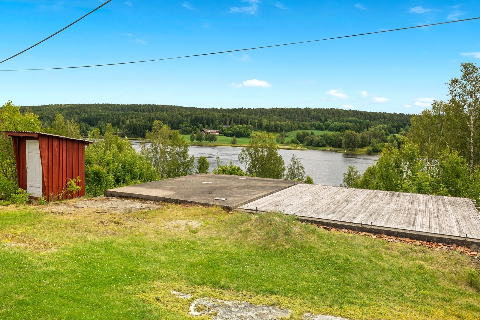 Utsikt fra hage Galleribilde