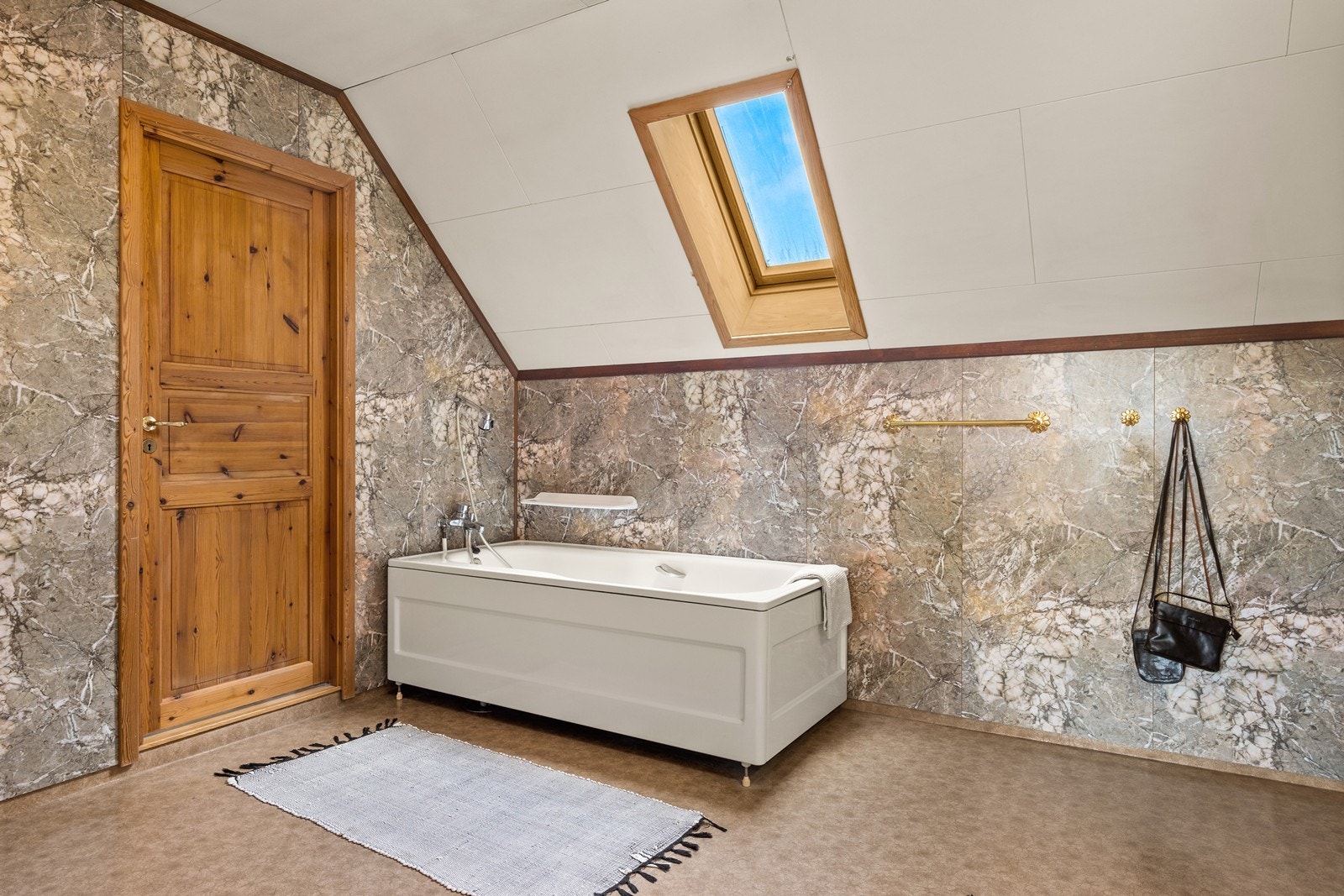 Bad 2. etasje Galleribilde