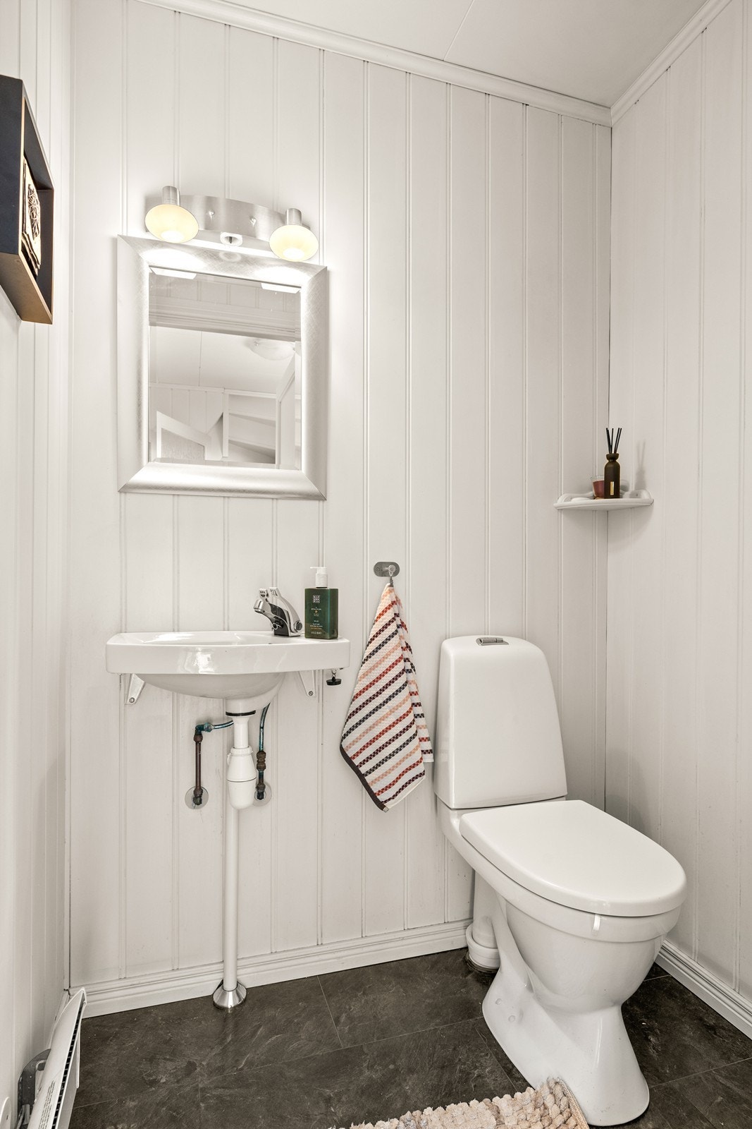 Toalettrom 1. etasje Galleribilde