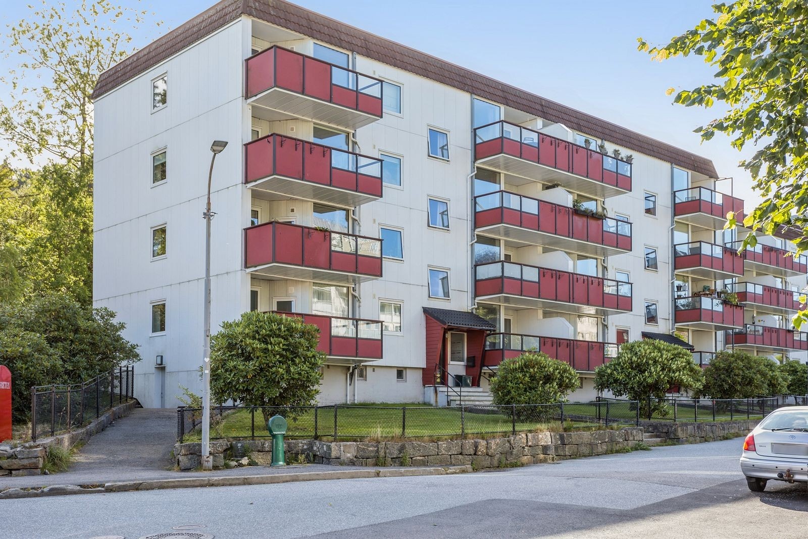 Fasade - Velkommen til Monrad Mjeldes vei 12! Galleribilde