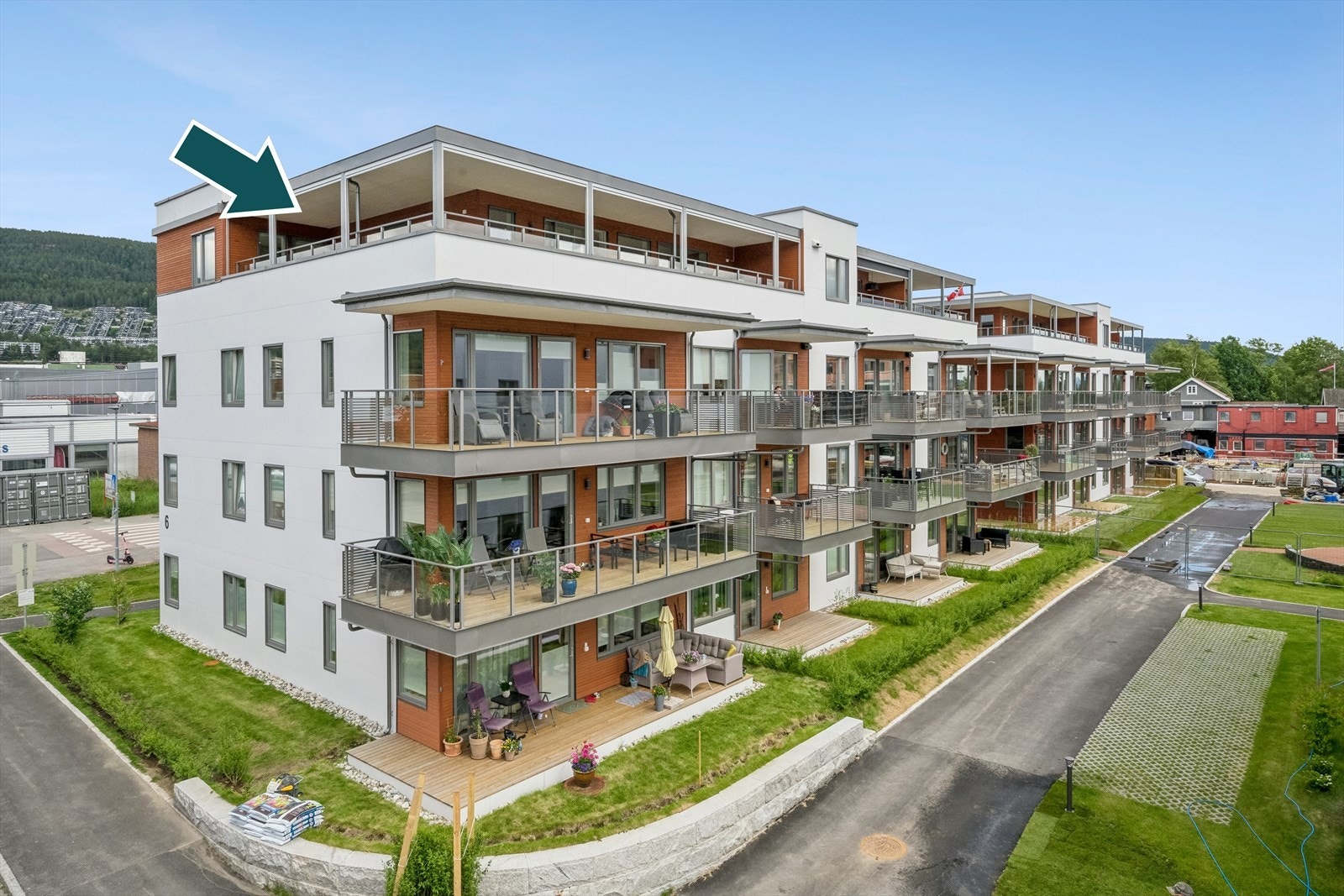 Toppleilighet i idylliske og rolige omgivelser like ved elvebredden på Åssiden Galleribilde