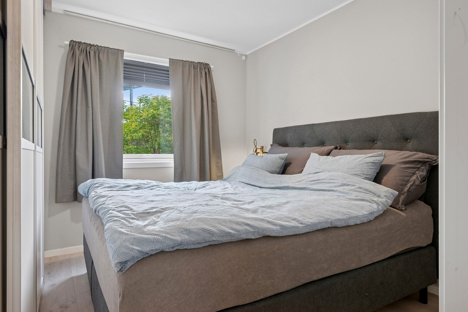 Det er to soverom i leiligheten. Galleribilde