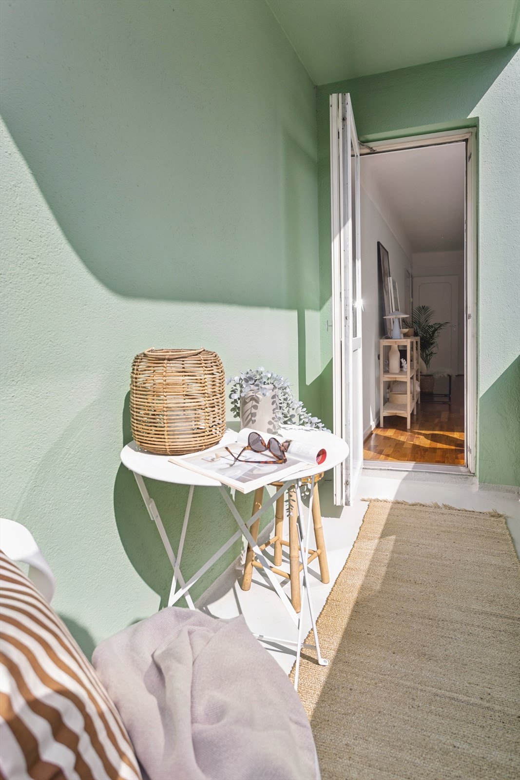 Her kan du nyte varme sommerdager og lune kvelder. Galleribilde