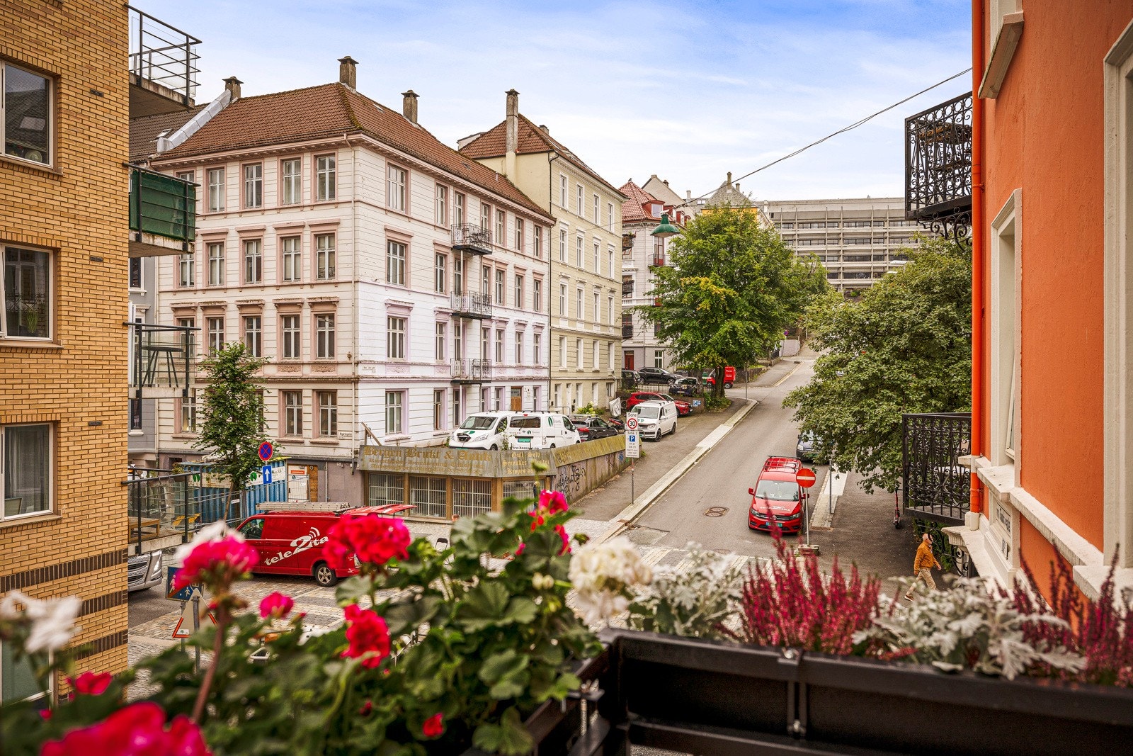 - Sjarmerende 3-romsleiligheten beliggende i byggets 2. etasje - Galleribilde