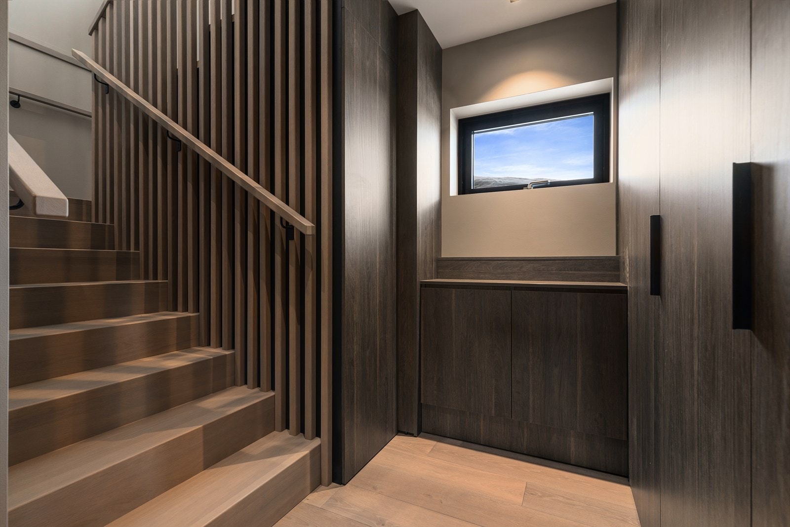 Delikat trapp i høy standard. Galleribilde