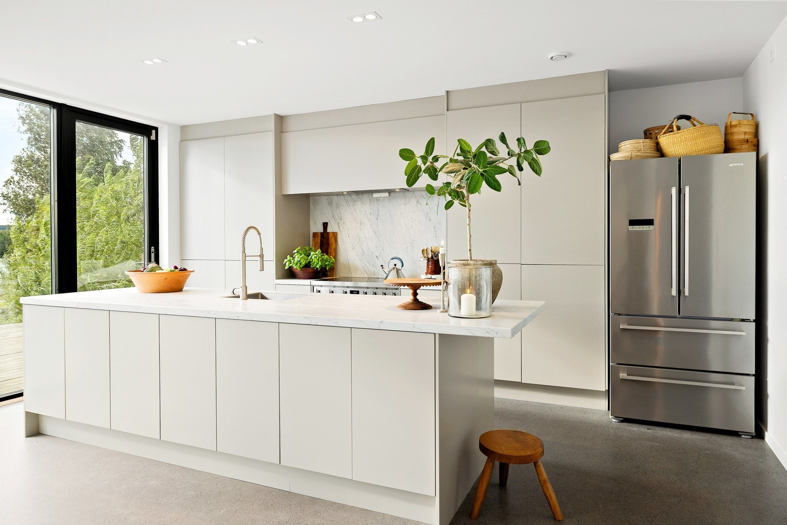 Stort deilig kjøkken Galleribilde