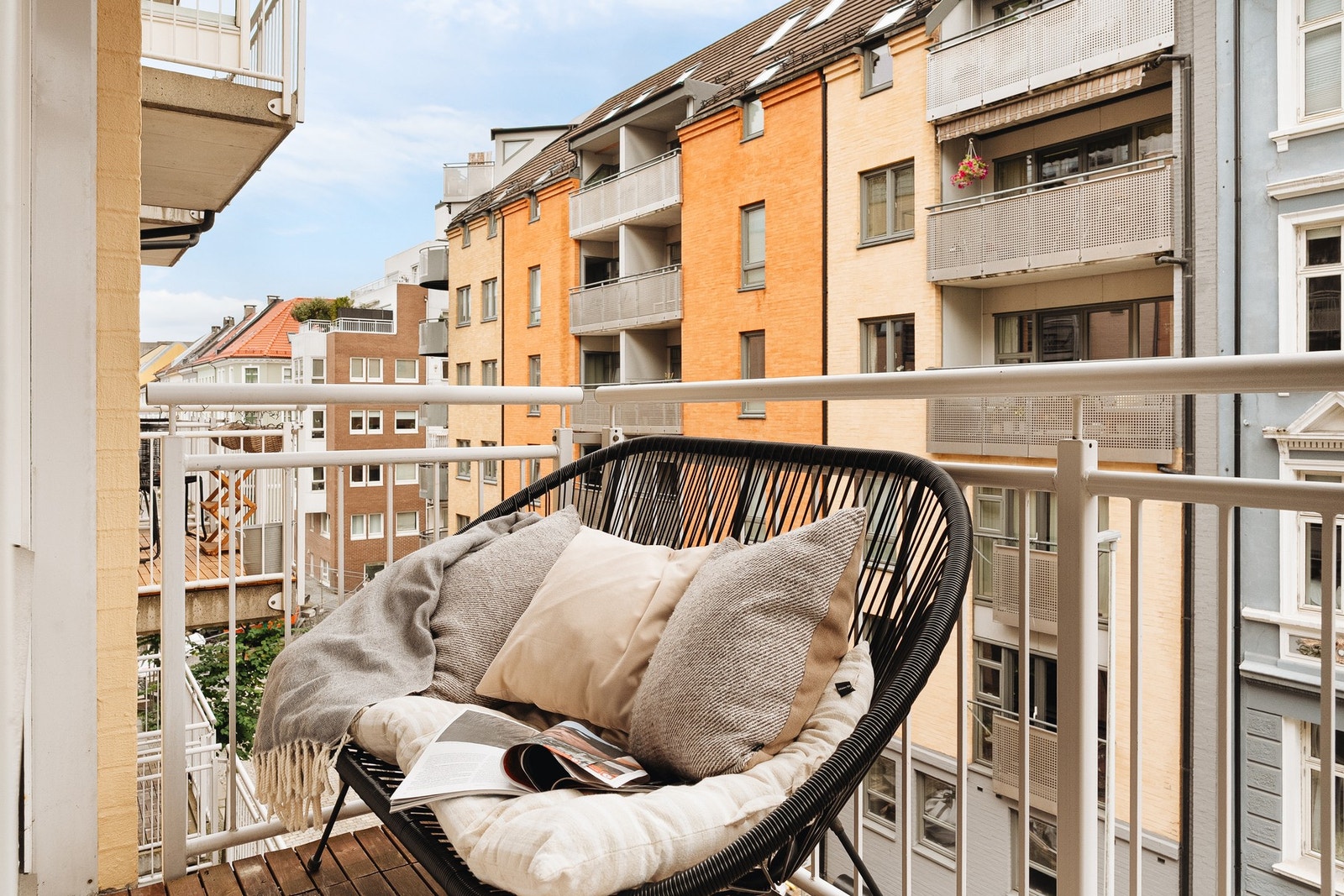 Balkongen måler 3 kvadratmeter Galleribilde