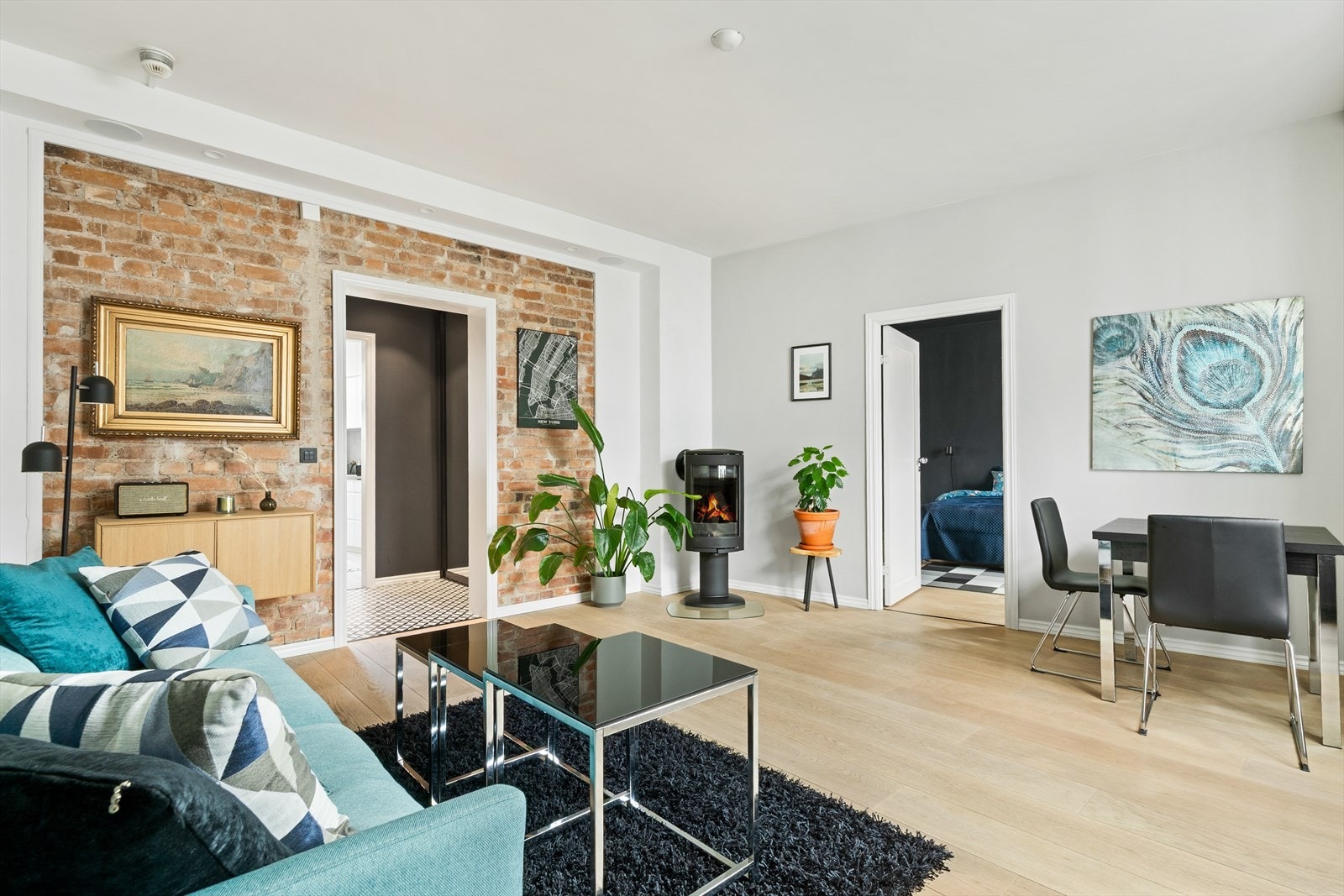 Velkommen til Hans Nielsen Hauges plass 1 - en klassisk og meget lekker bolig med sjarm og karakter Galleribilde