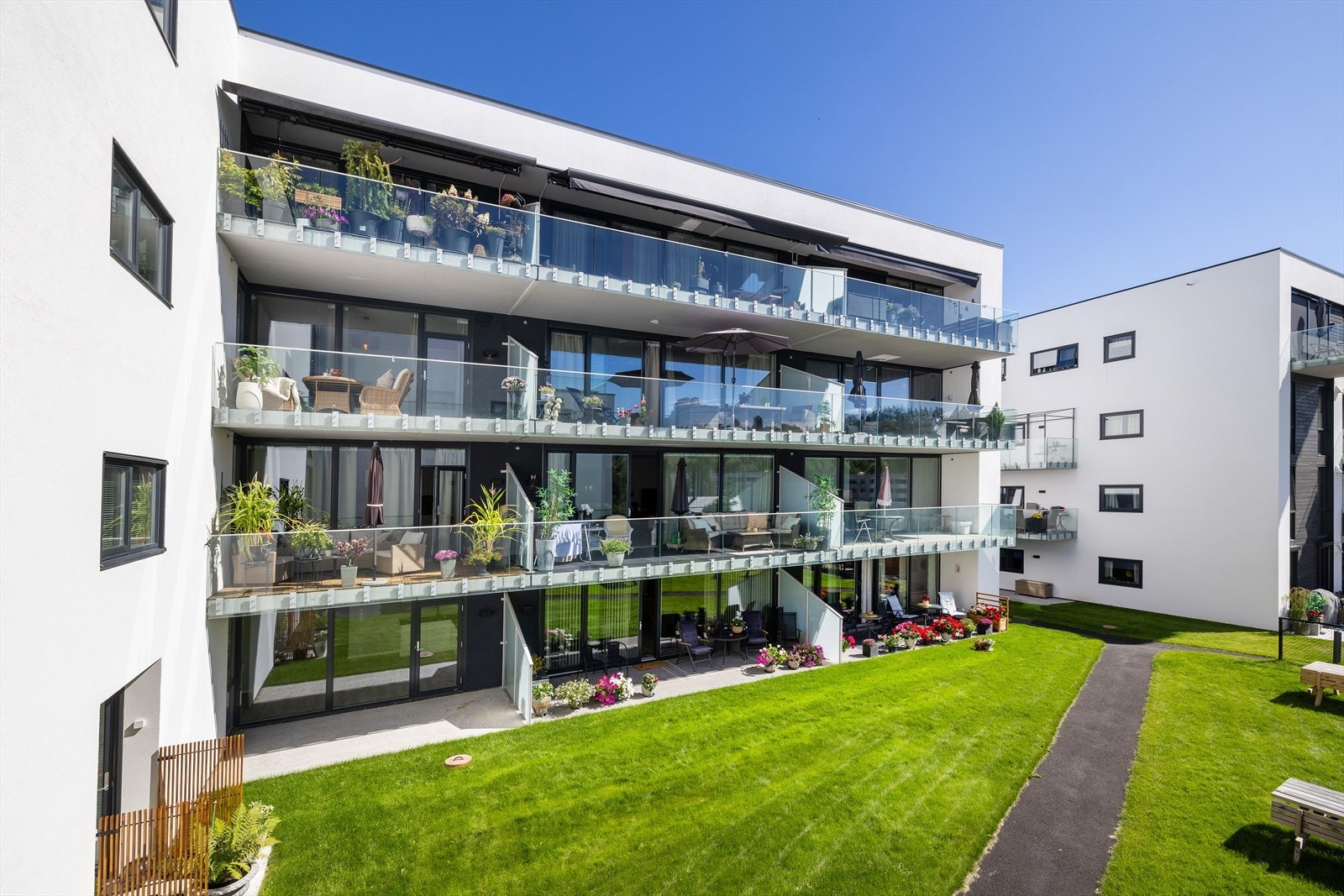 Ullerål hage er det sosialt og hyggelig bomiljø Galleribilde