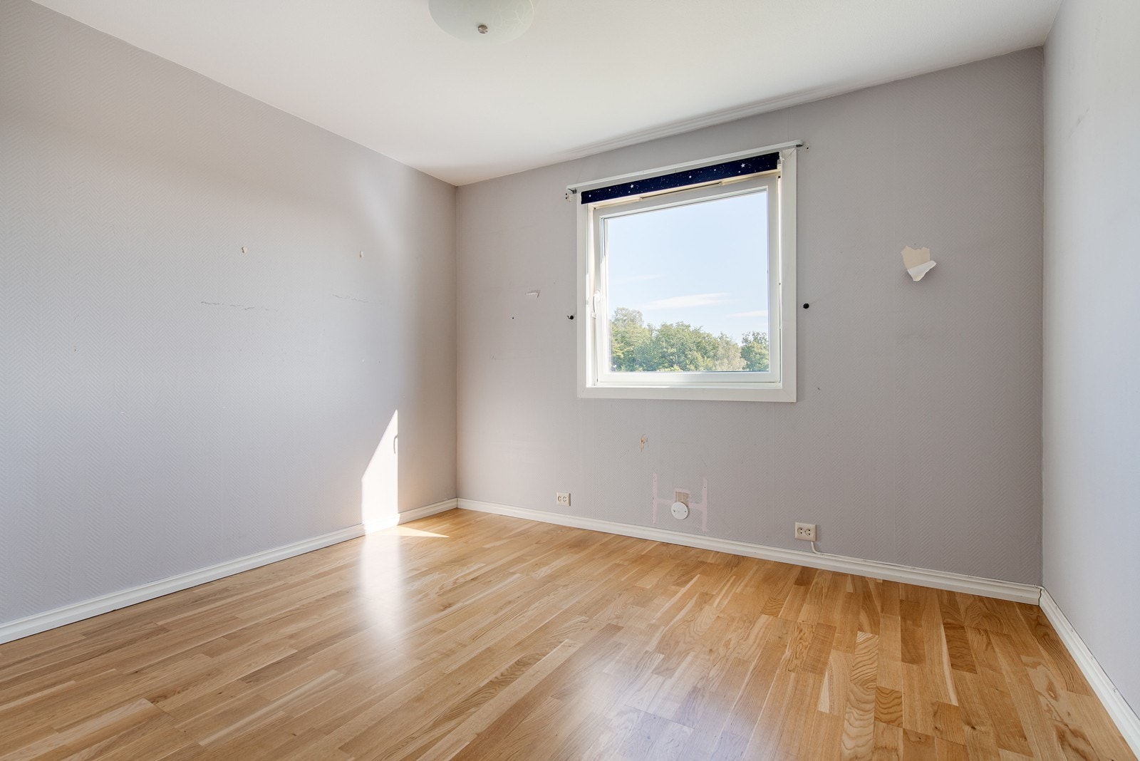 Leiligheten har to Lyse soverom av god størrelse. Galleribilde