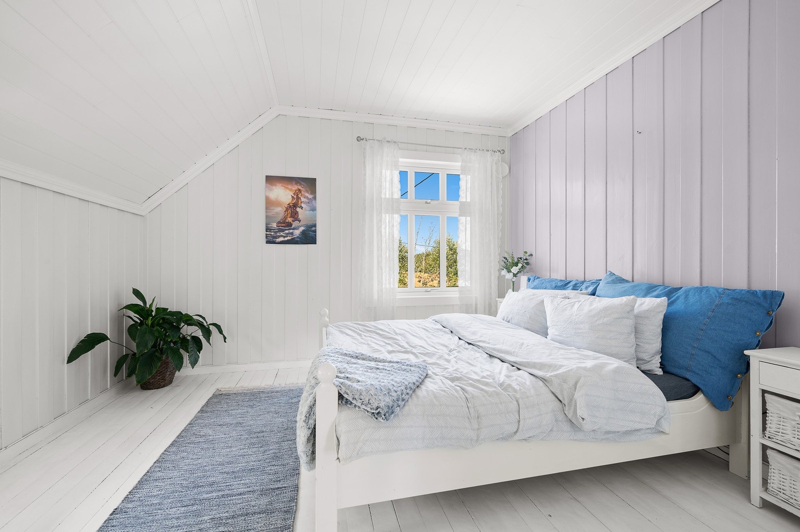 Soverom 2 er også av god størrelse. Galleribilde