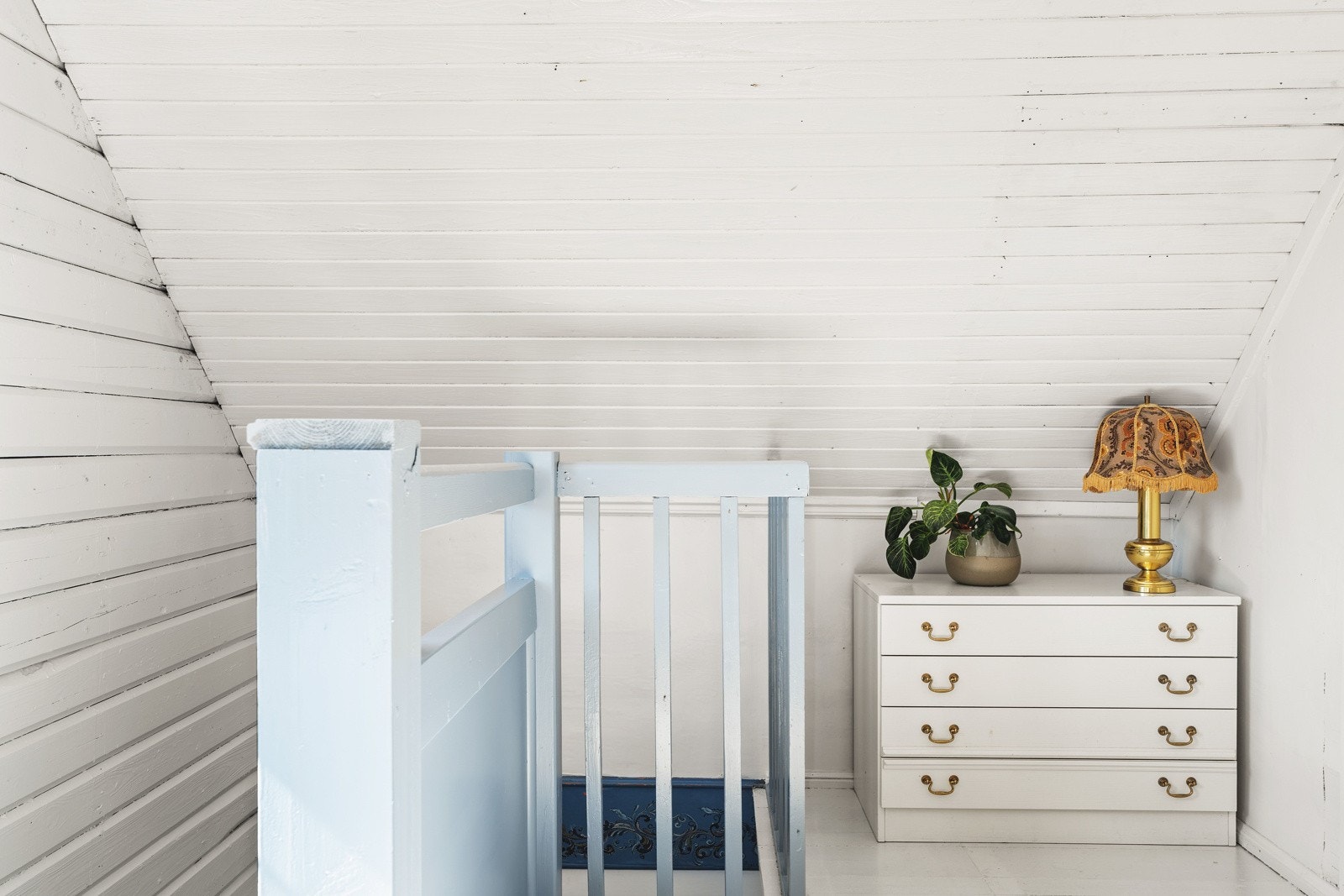 Detalj trapperom på hemsen Galleribilde