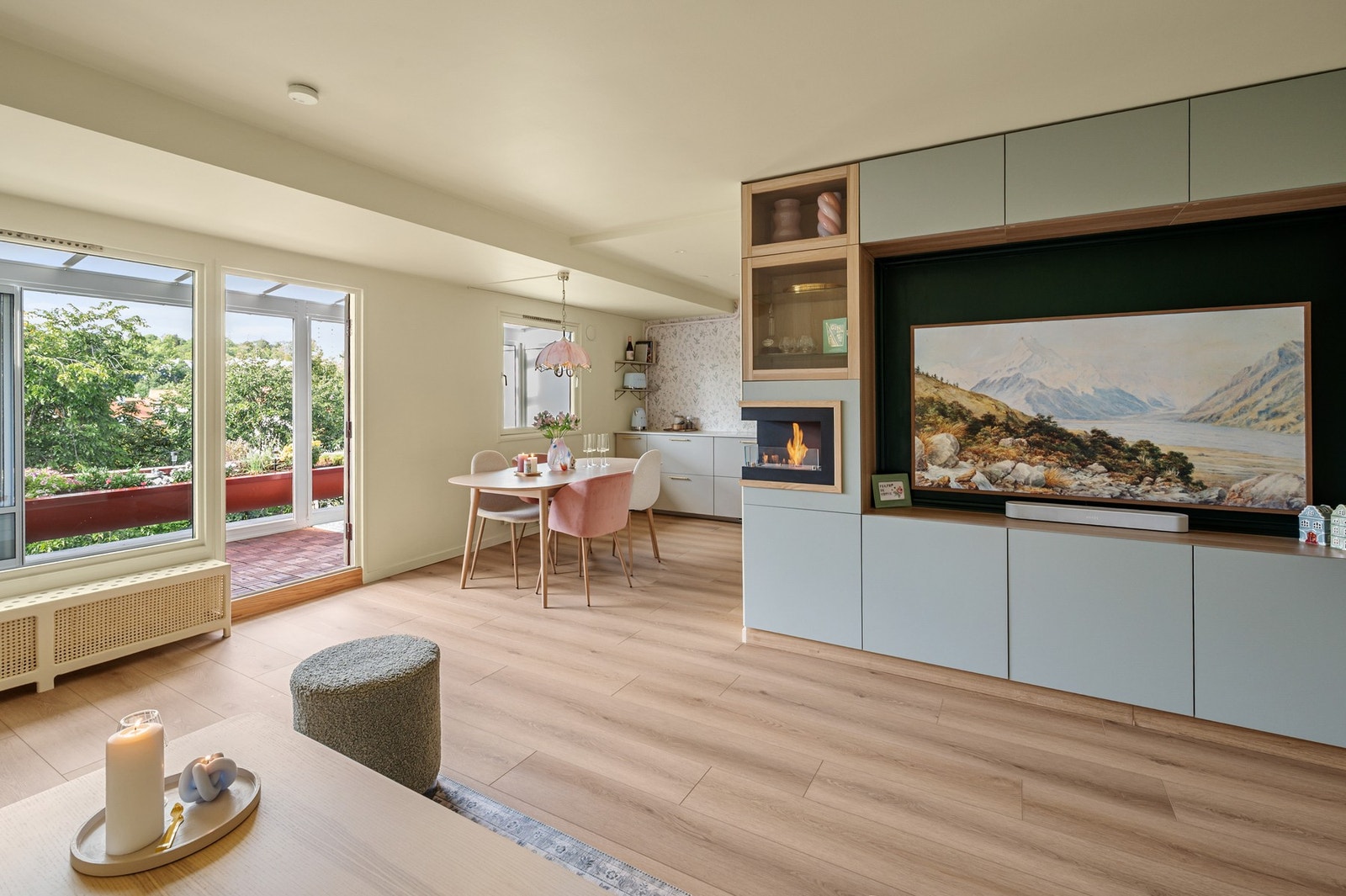 Velkommen til Skøyen terrasse 8, presentert av EIE eiendomsmegling avd. Røa, Skøyen & Ullern v/Ida Lundøy Pedersen. Galleribilde