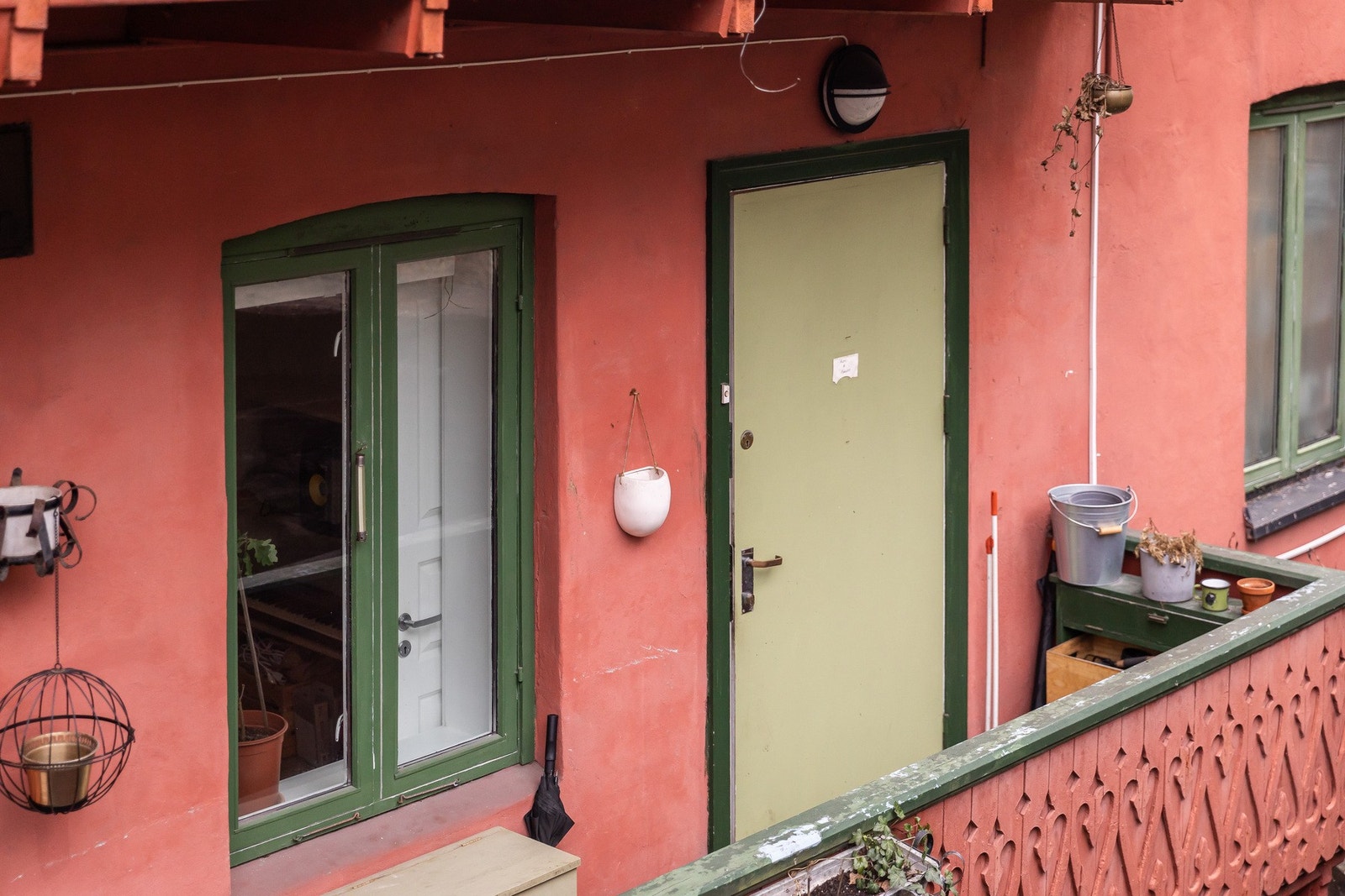 Inngangsparti. Galleribilde