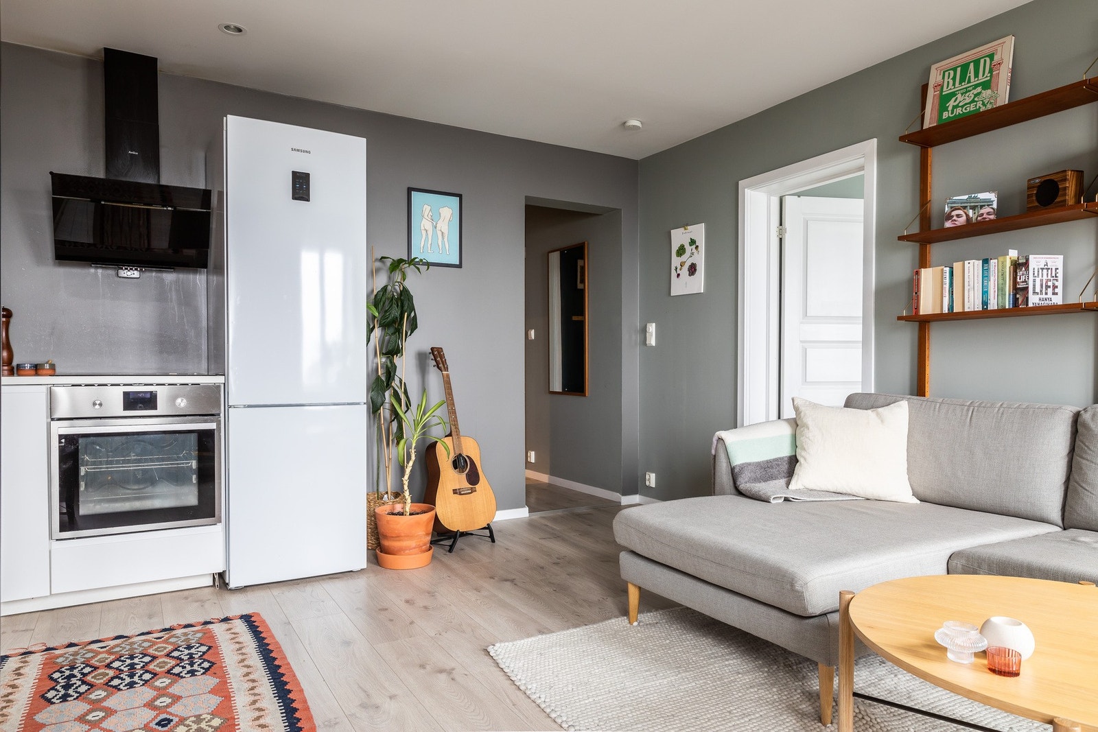 Åpen stue/kjøkkenløsning. Galleribilde