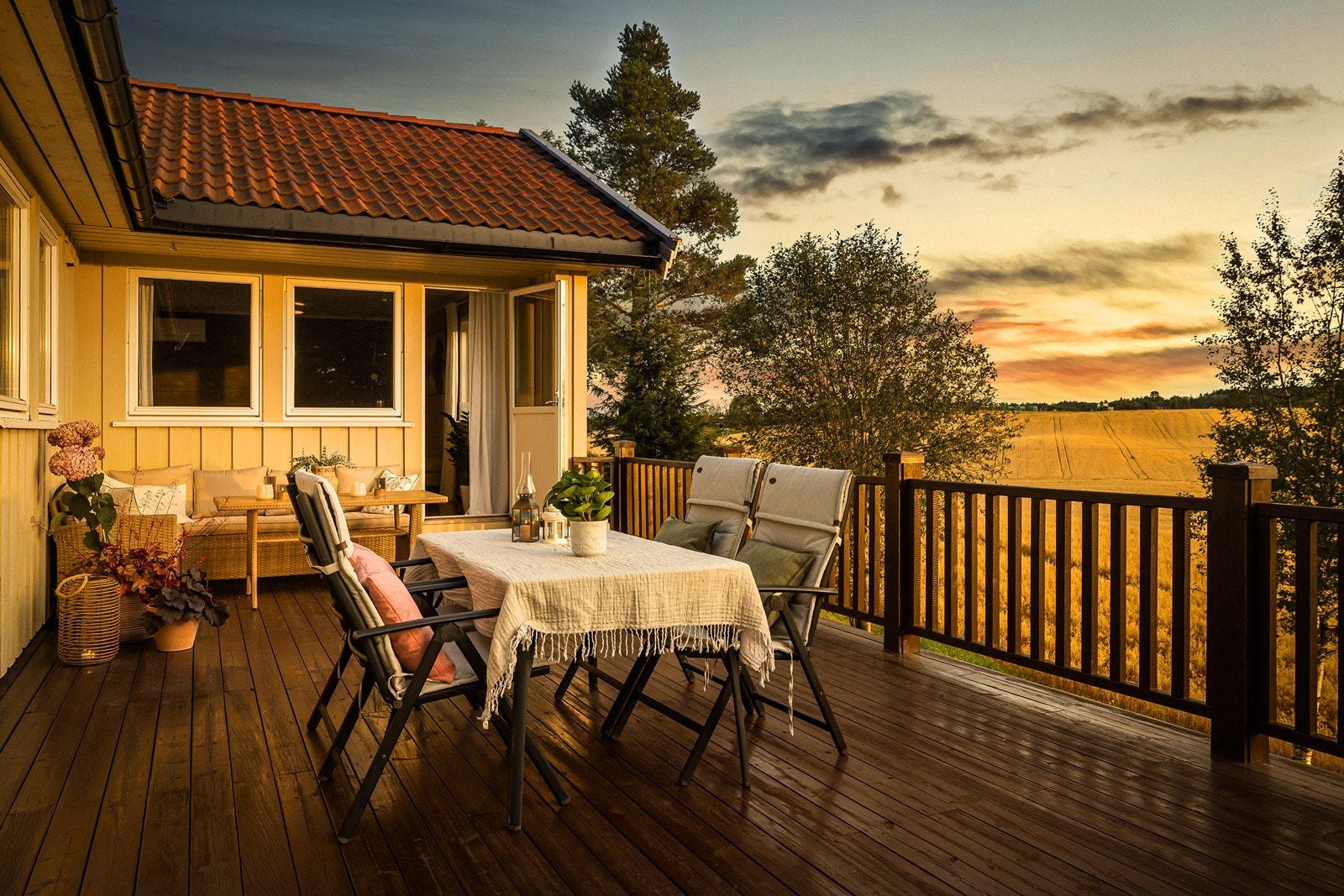Det er adkomst til stue fra terrasse. Galleribilde