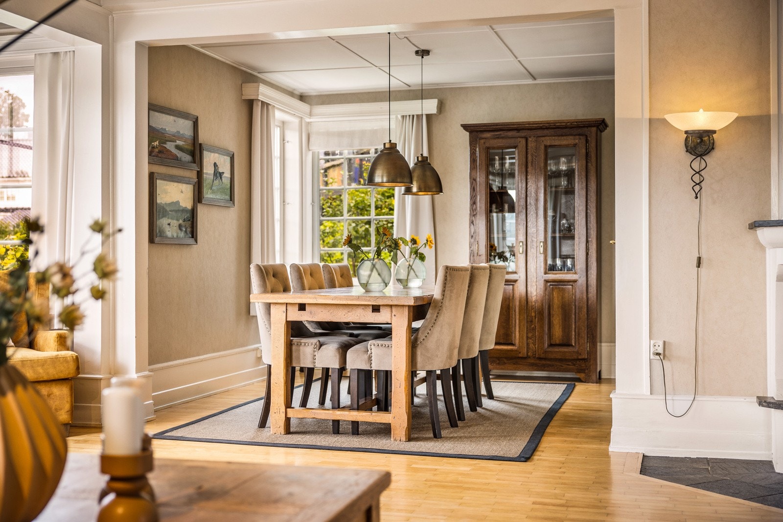 - Spisestuen er et utmerket samlingspunkt for familien å koble av sammen etter en hektisk hverdag - Galleribilde