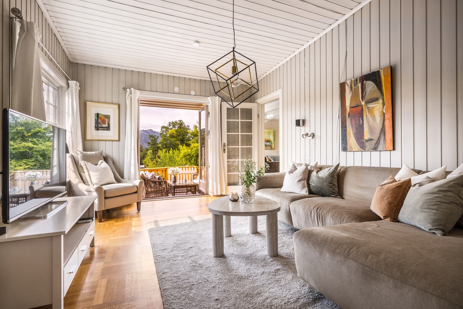 - Det er innlagt fiber fra Bergen Fiber - Galleribilde