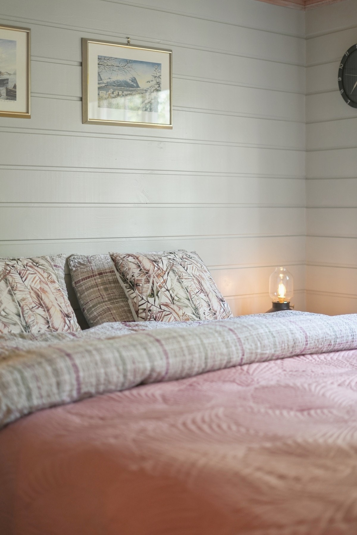 Hytta har to soverom. Galleribilde