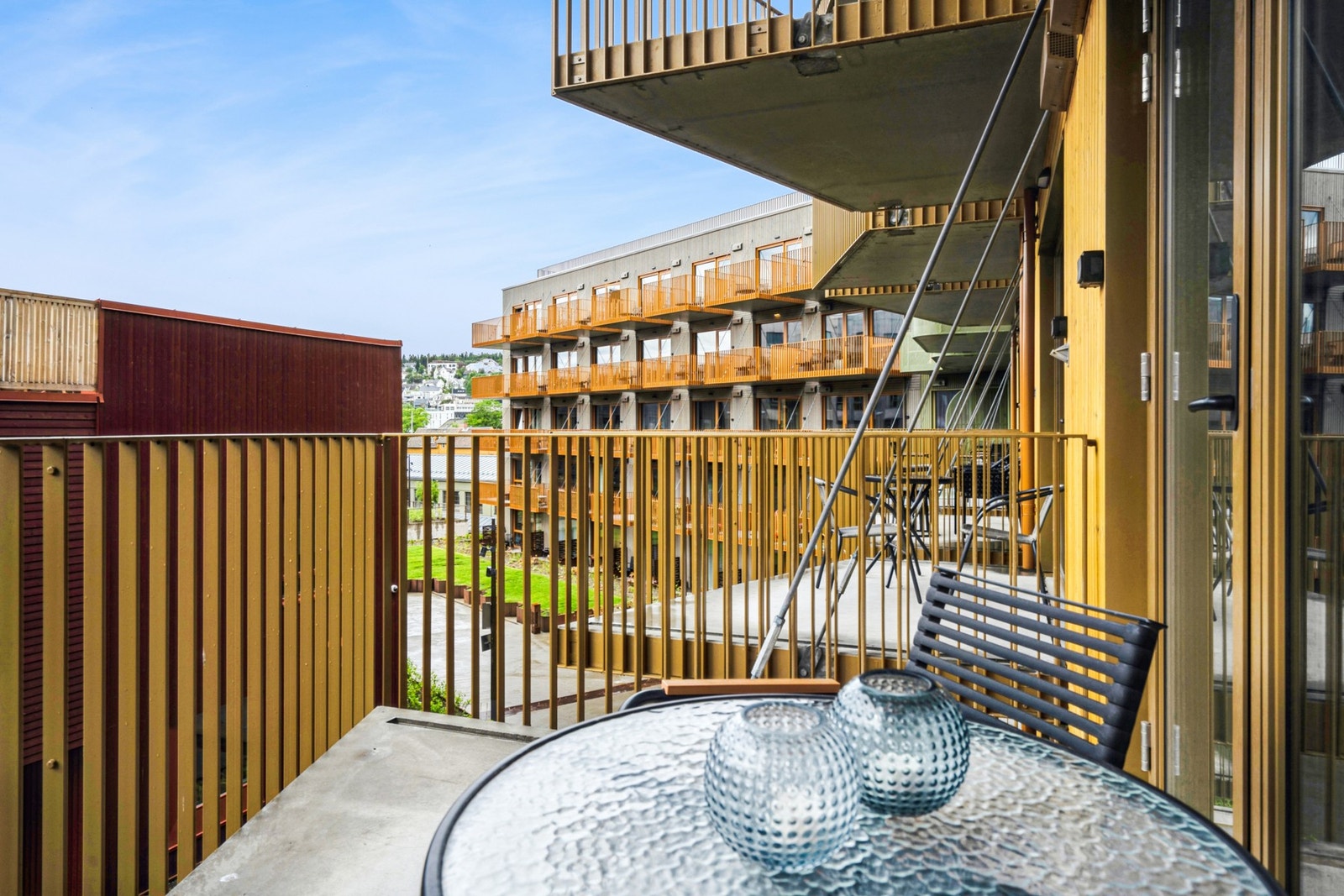 I tillegg får du en veranda med fin solgang. Galleribilde