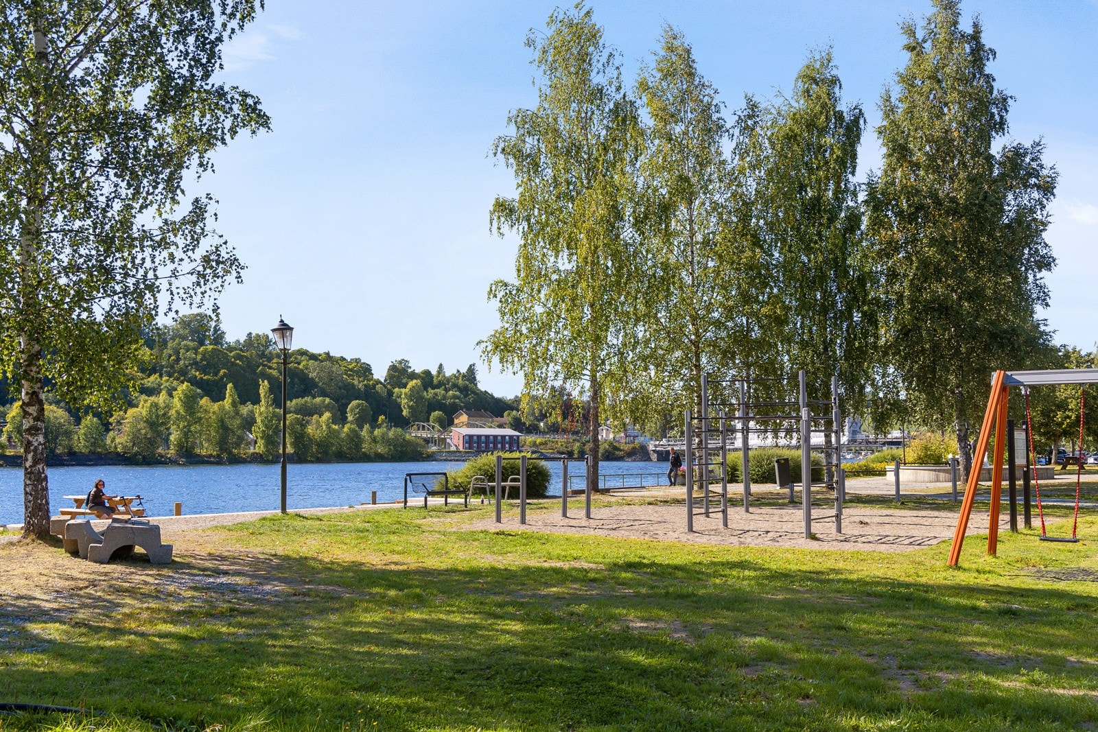 Sundet byr på fine parkområder. Galleribilde