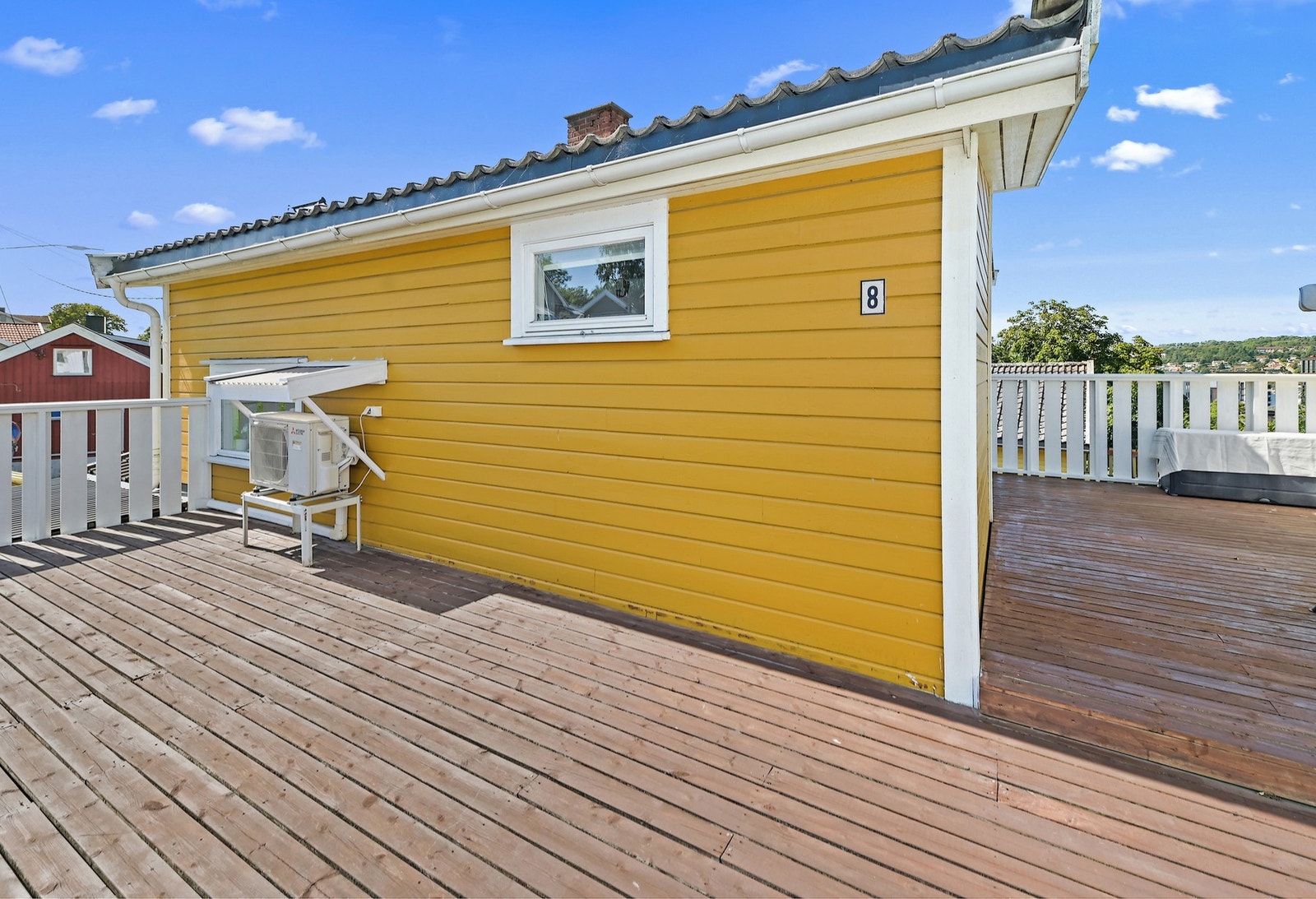 Det er installert luft til luft varmepumpe. Galleribilde