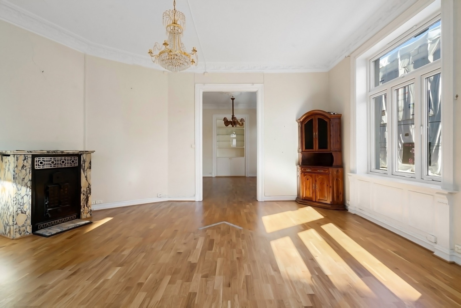 Gjennomgående planløsning, med store gode rom. Galleribilde