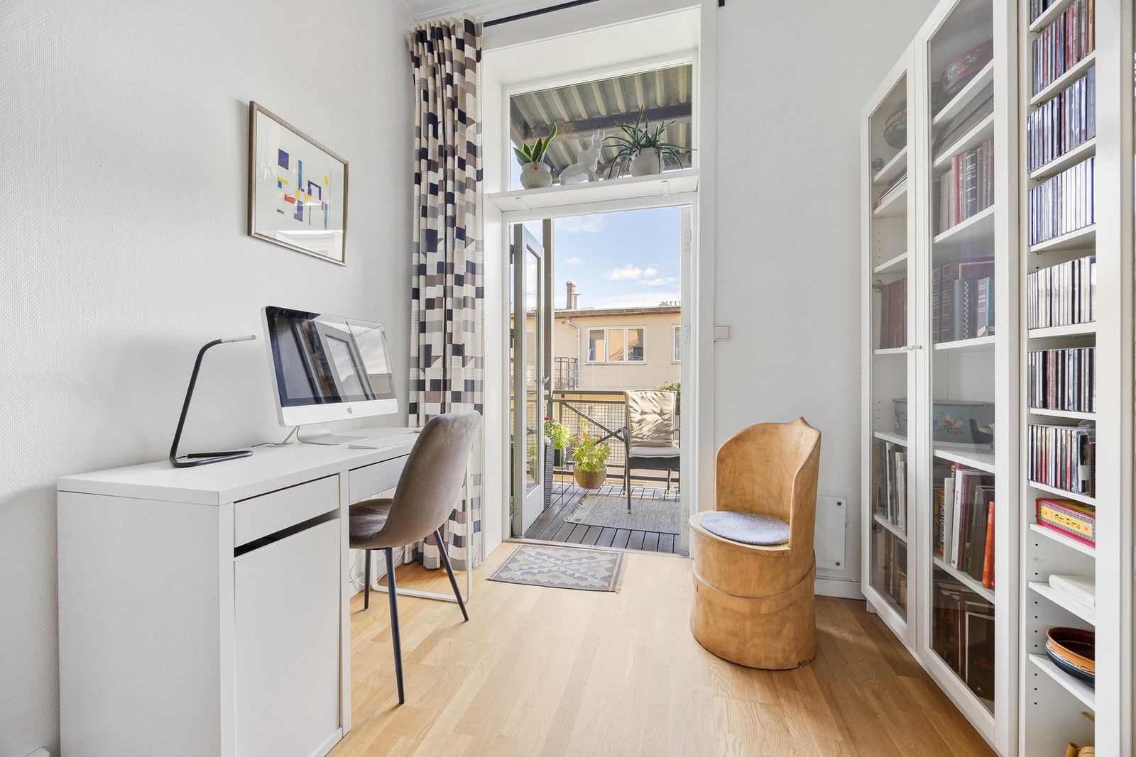 Bredden på dette rommet er 2,43 meter, som gjør at det også egner seg godt som gjesterom/ barnerom. Galleribilde