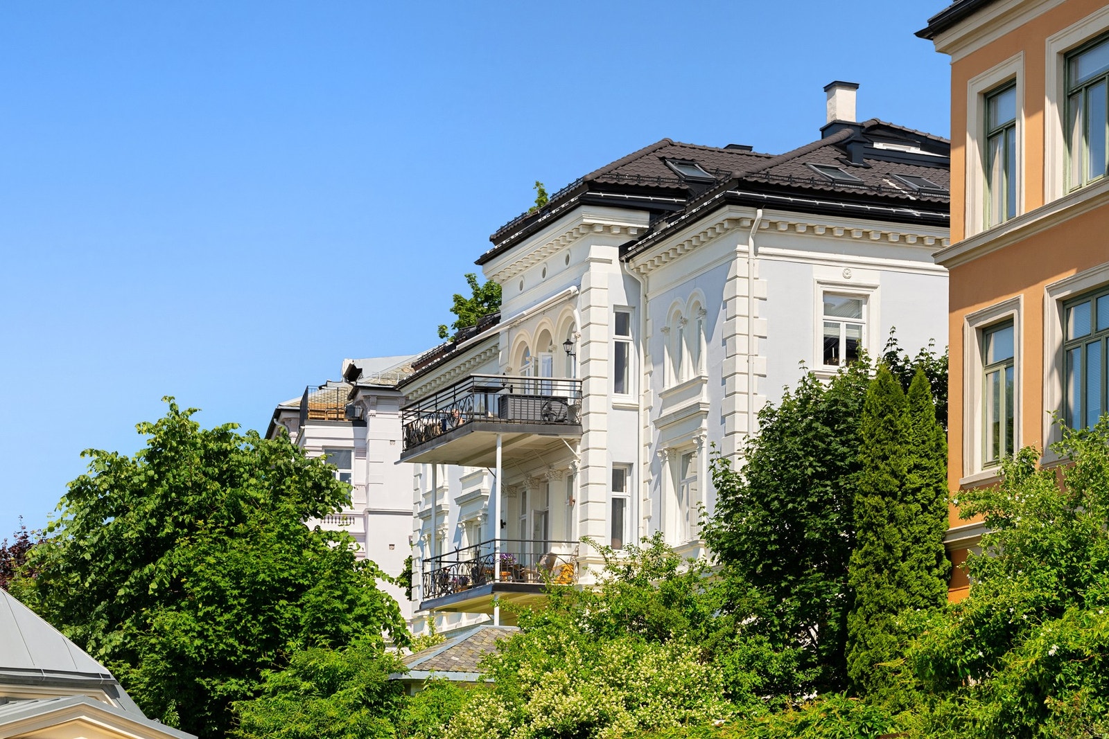 Vakker fasade. Galleribilde