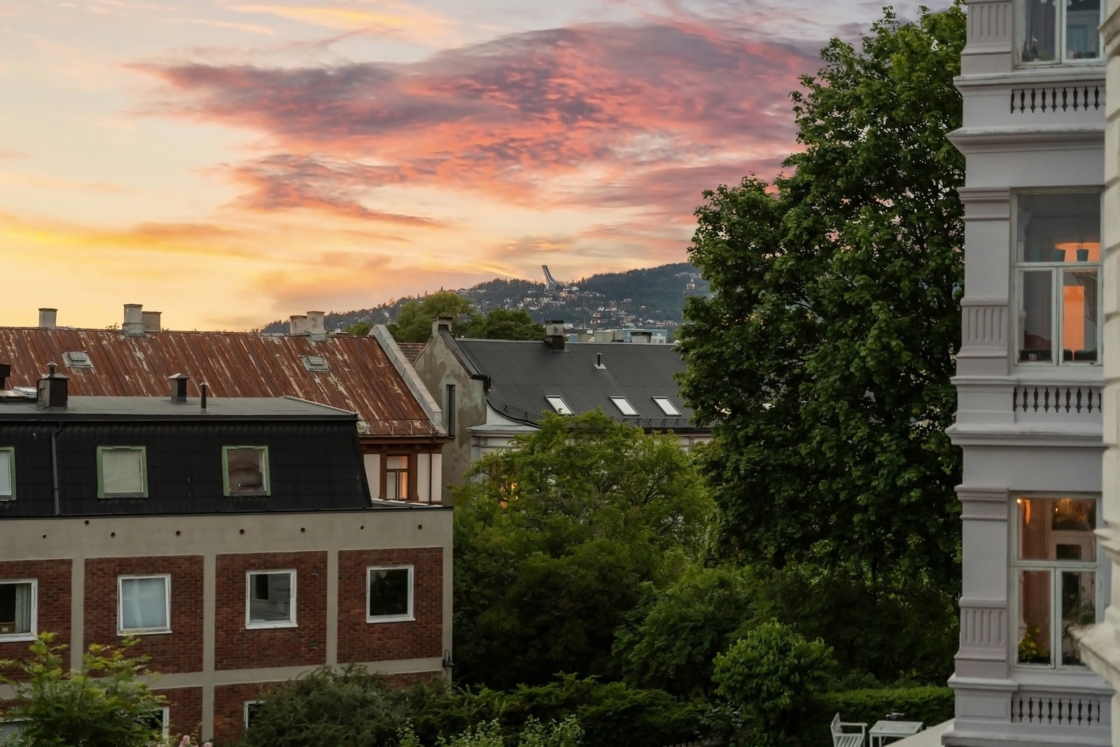 Utsikt mot Holmenkollen. Galleribilde