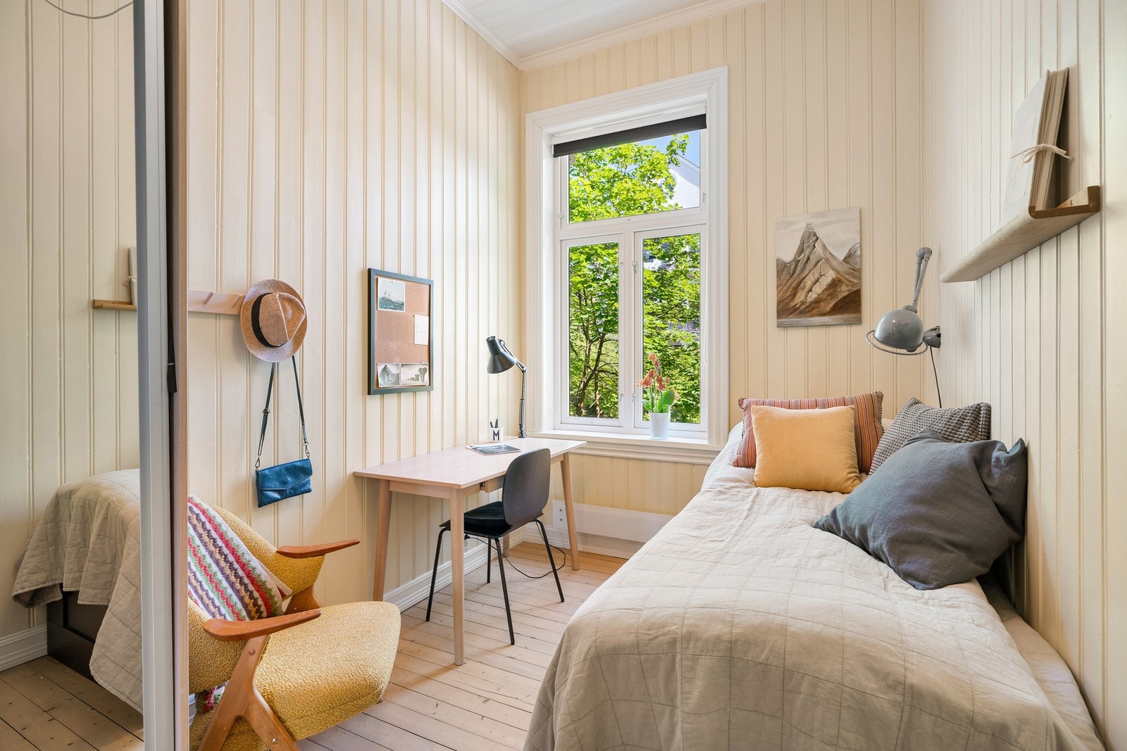 Soverom II egnet som soverom, gjesterom eller hjemmekontor. Galleribilde