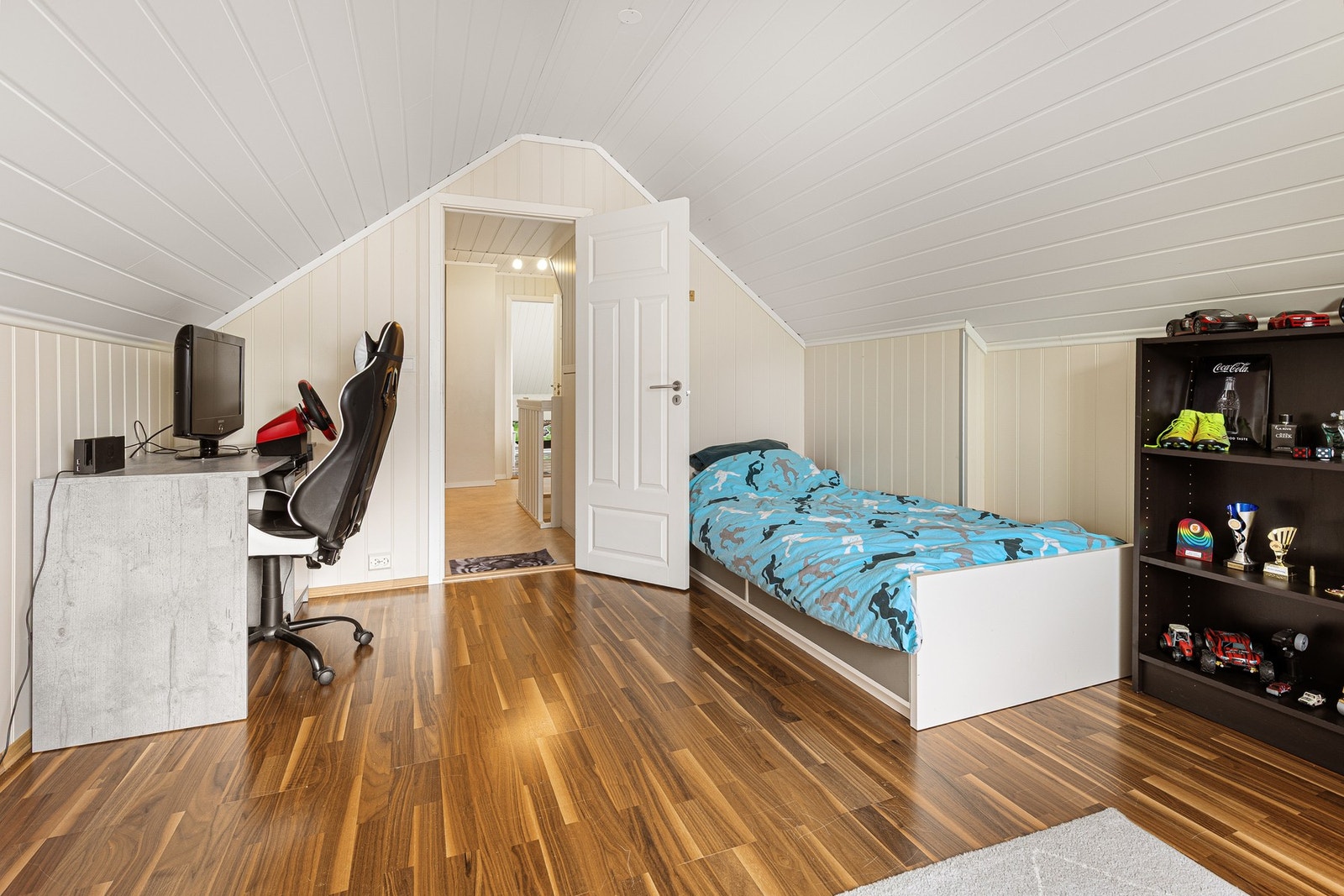 Det fjerde soverommet er en del av tilbygg som senere er innredet til et soverom, (ikke byggemelding) Galleribilde