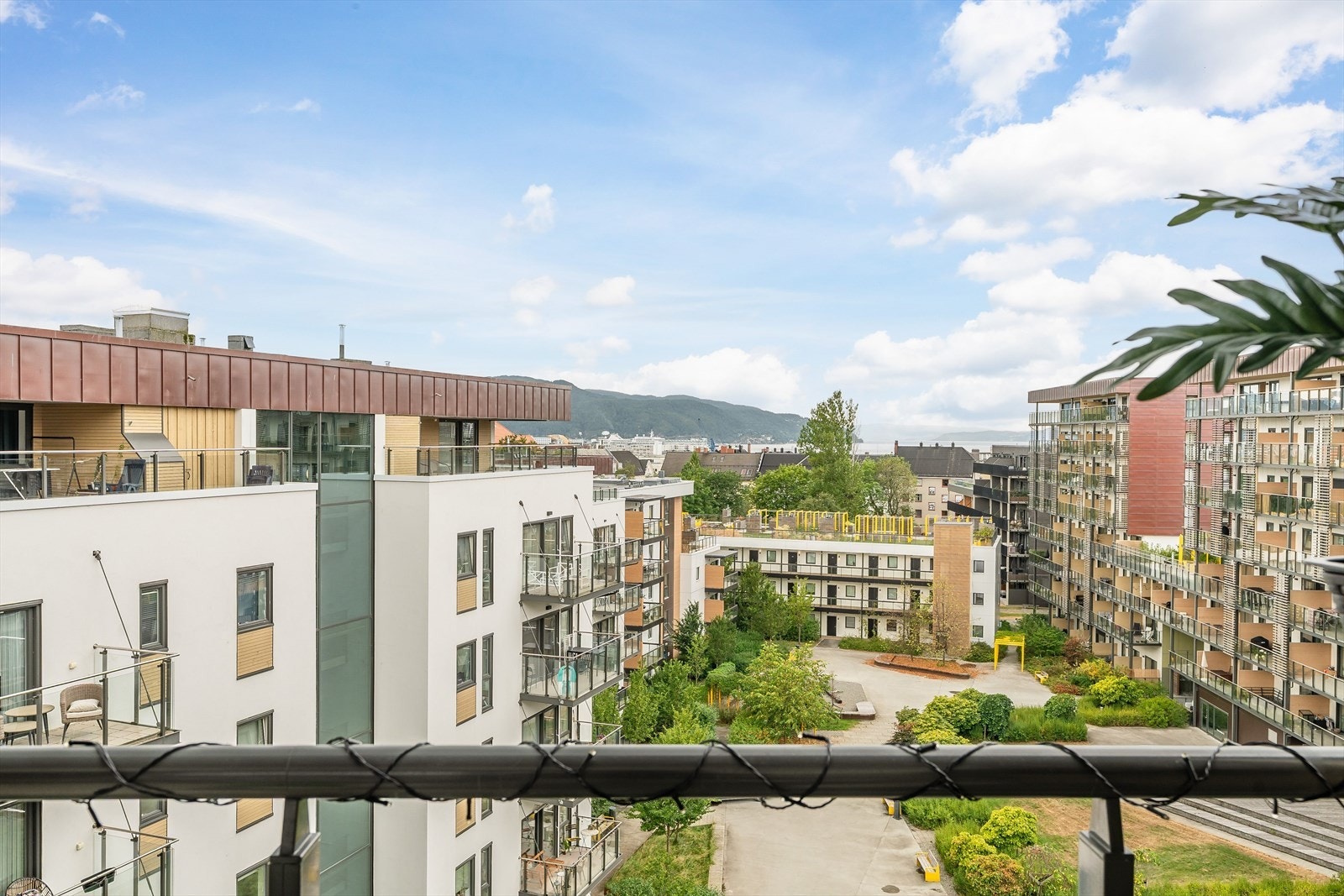 Utsikt fra balkongen. Galleribilde