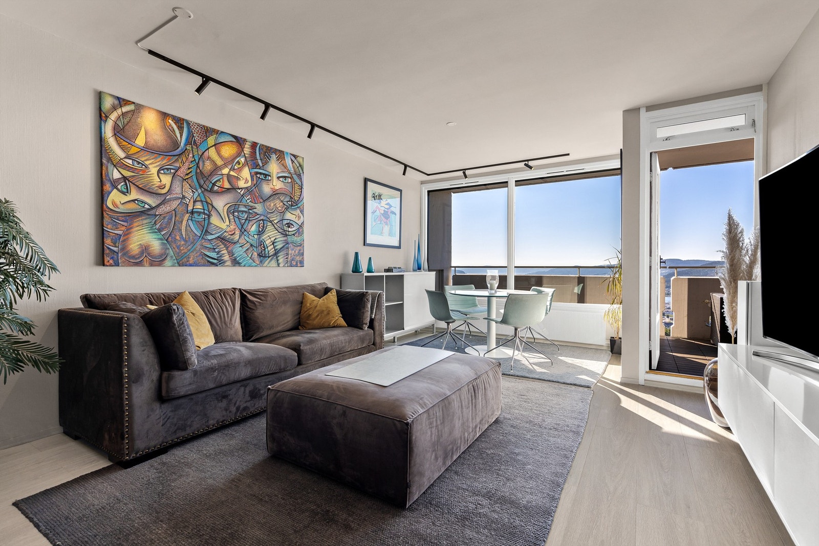 Velkommen til Tord Pedersens gate 95B! Presentert av John-Amund Høistad v/ EIE eiendomsmegling Galleribilde