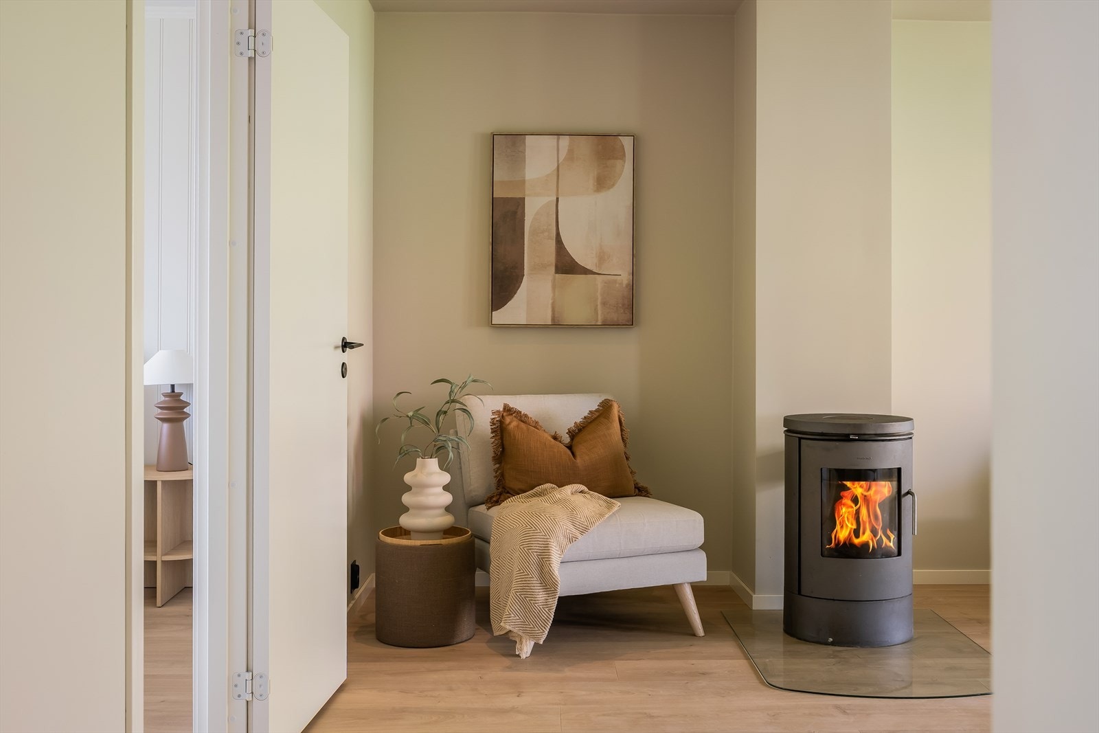 Vedovn som gir godt med varme på kalde vinterdager. Galleribilde