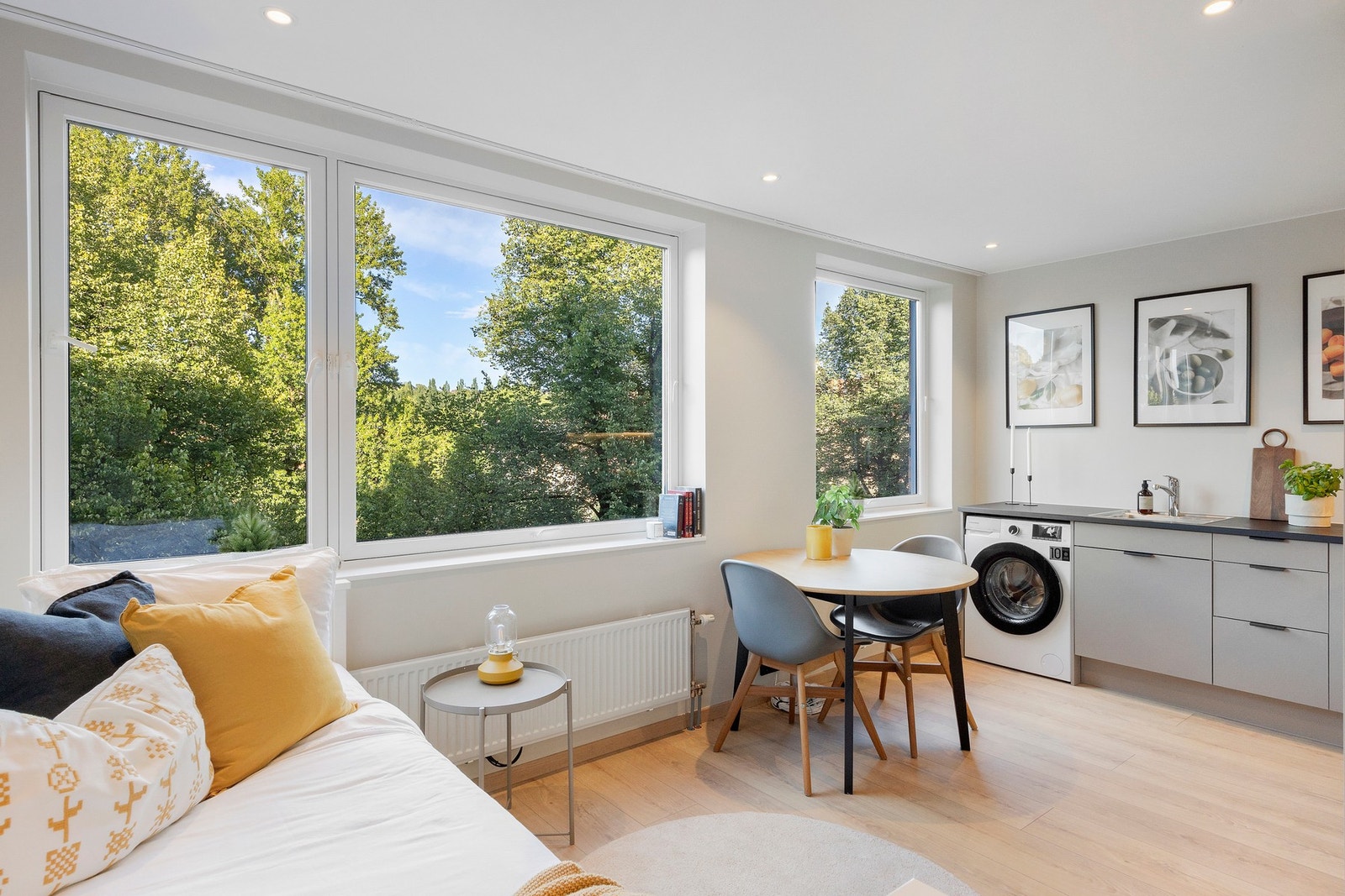 Lys og innbydende hybeldel. Galleribilde