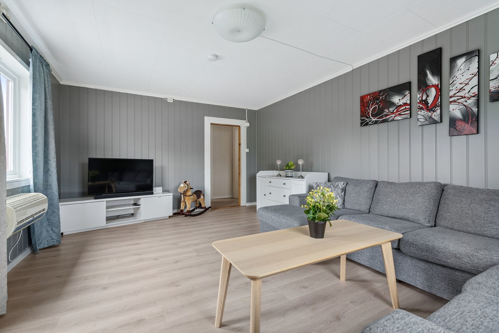 Soverom/loftstue på 19,5 kvm. Galleribilde