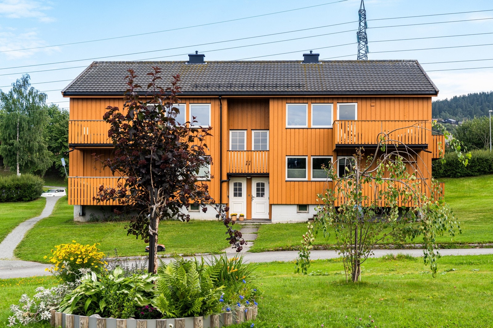 Borettslaget er veldrevet og utvendig opparbeidet med internveier, grøntareal og diverse beplantning. Galleribilde