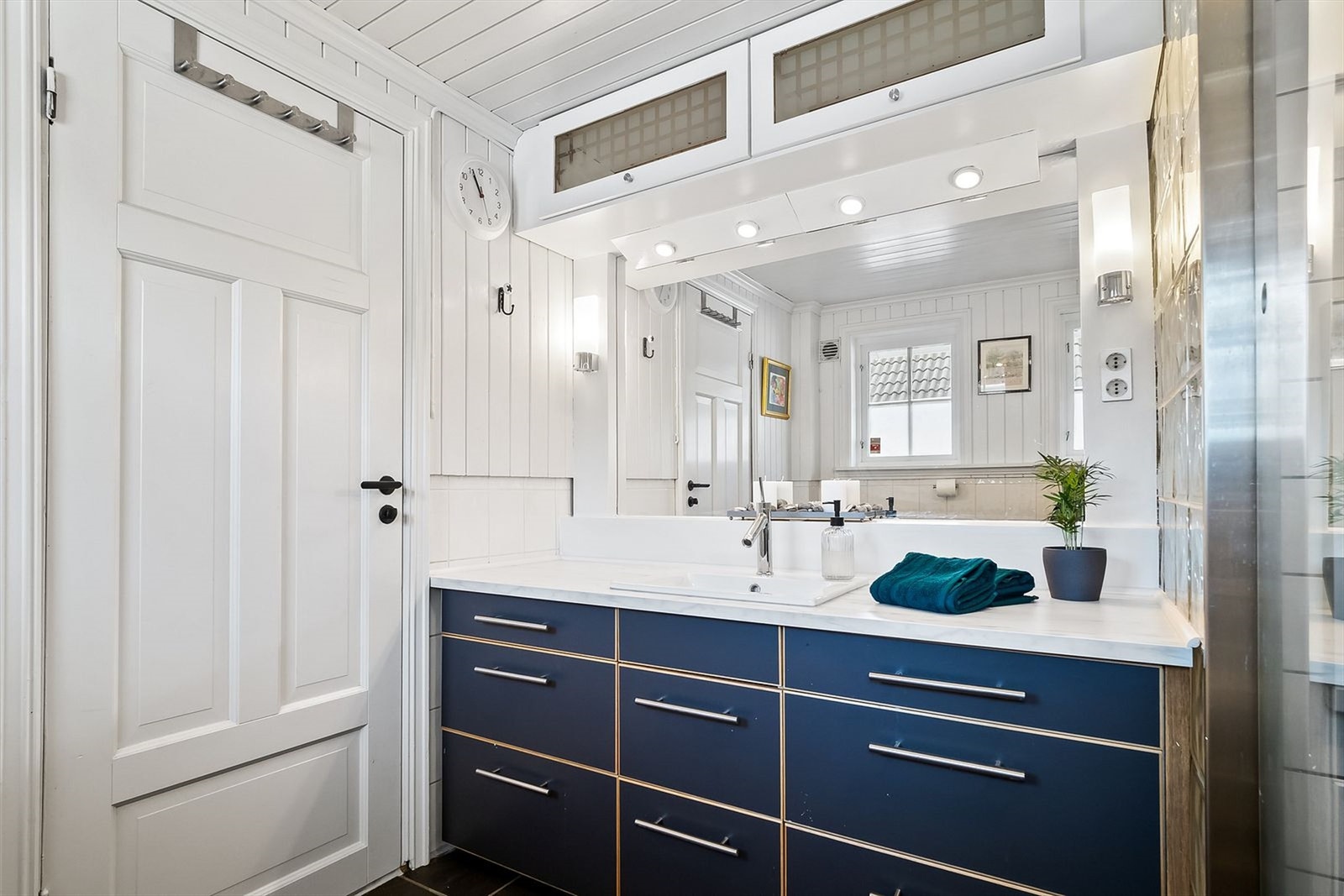 24_bad_2.jpg Galleribilde