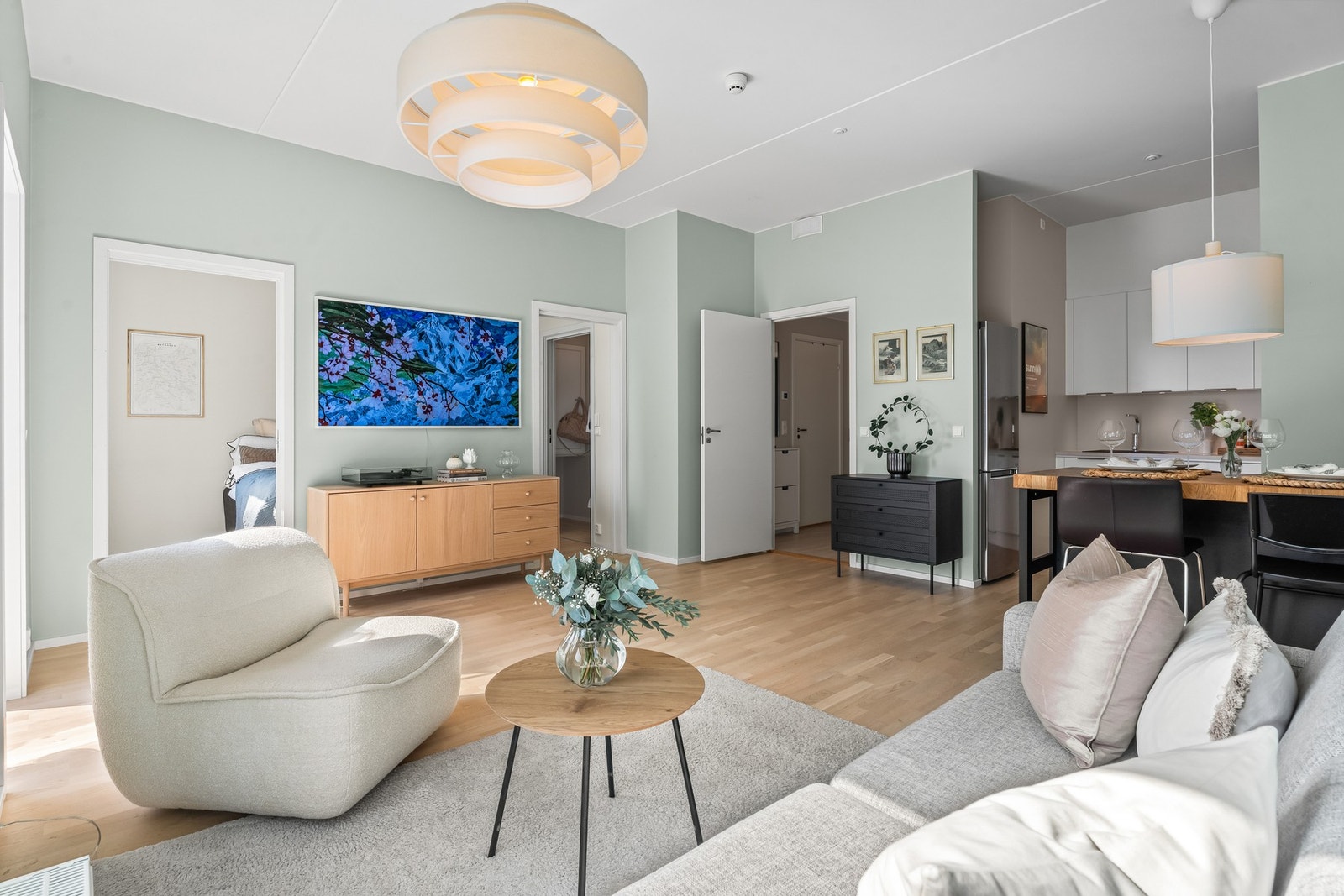 Fra stuen tar vi turen videre inn på soverommet. Galleribilde