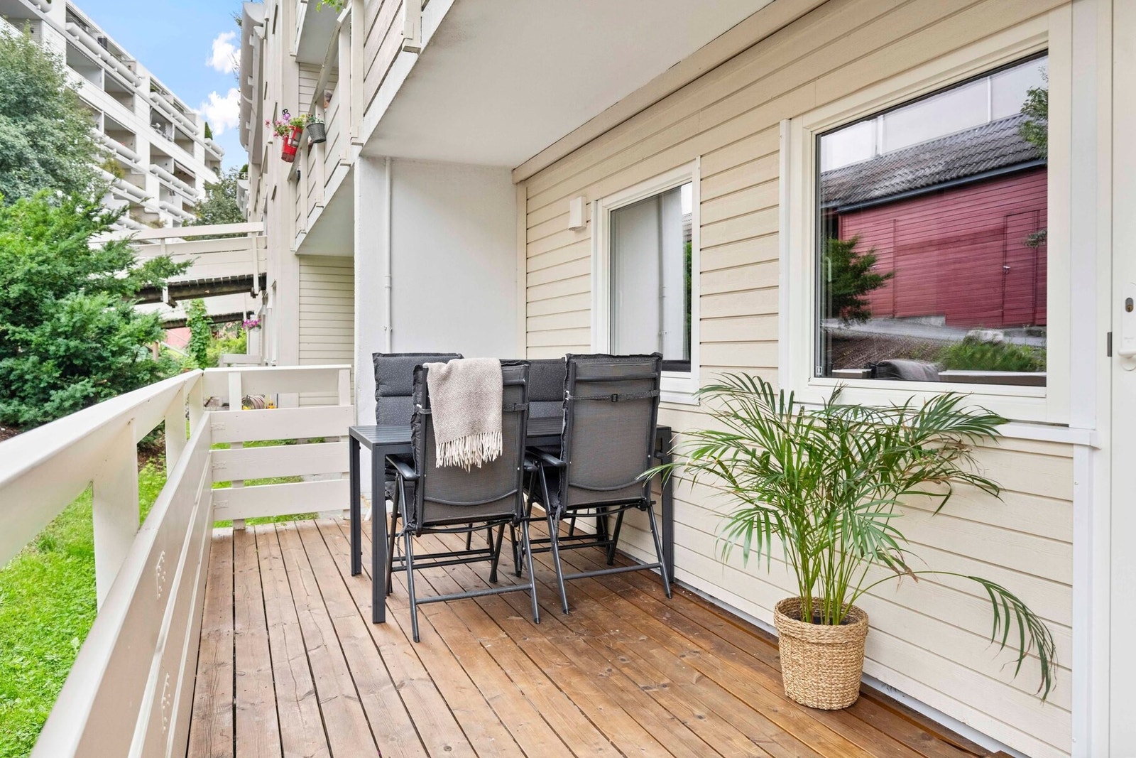 Her kan kveldssolen nytes. Galleribilde