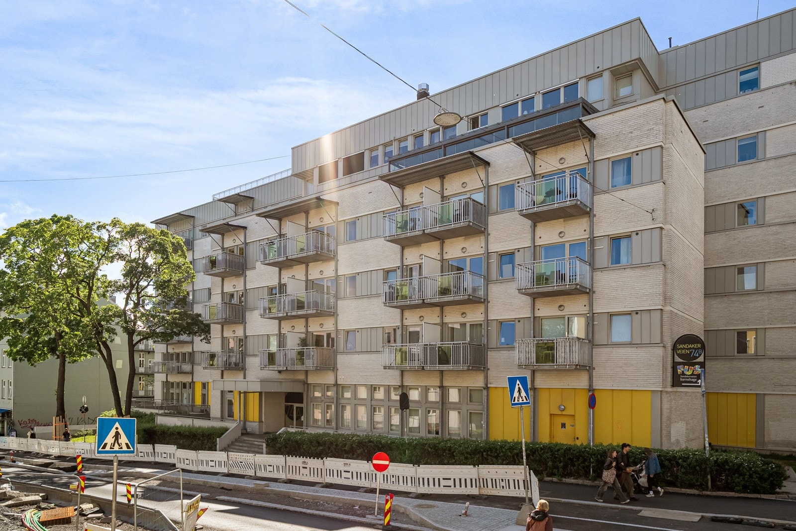 Velkommen til Sandakerveien 74! Bygget ble omgjort fra kontor til leiligheter i 2008. Galleribilde