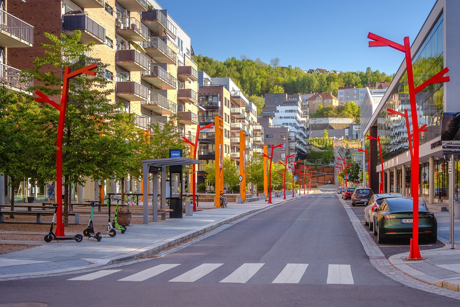 Bussholdeplassen i Kværnerbyen er 1 minutt unna leiligheten. Galleribilde