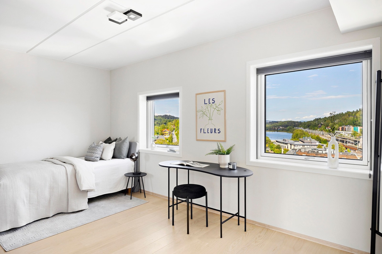 Hovedsoverom - legg merke til utsikten! Galleribilde