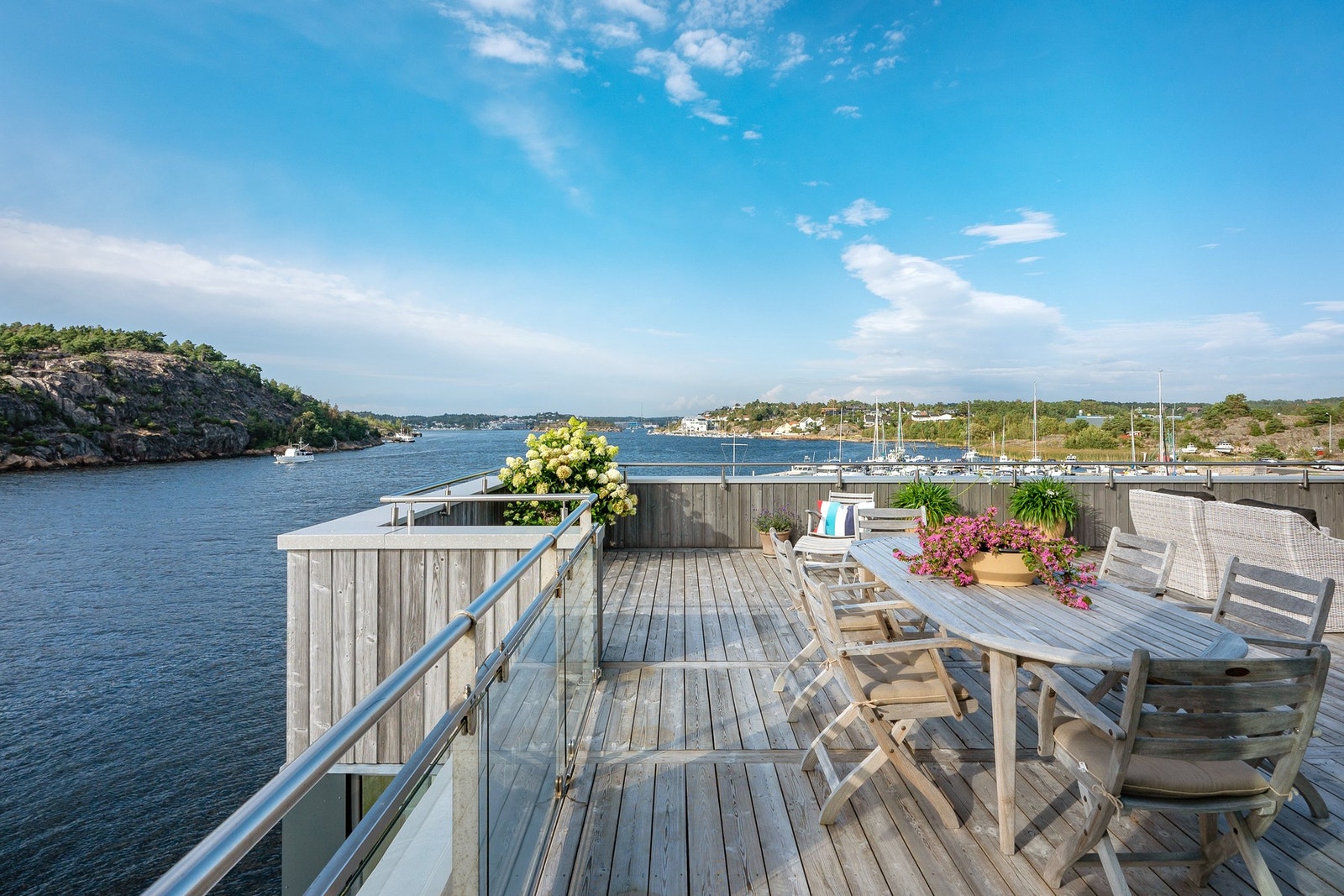 En eksklusiv toppleilighet med gjennomført standard beliggende usjenert til på Kråkerøy Galleribilde