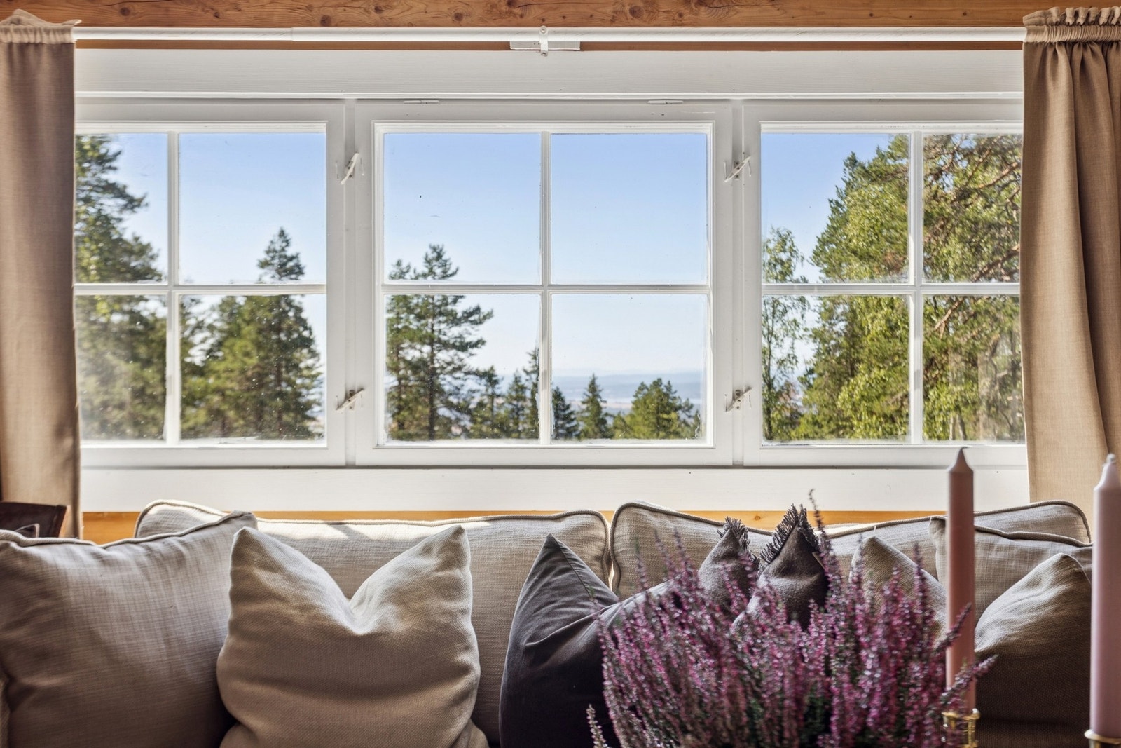 Her kan du virkelig slappe av og nyte naturlandskapet rett utenfor. Galleribilde