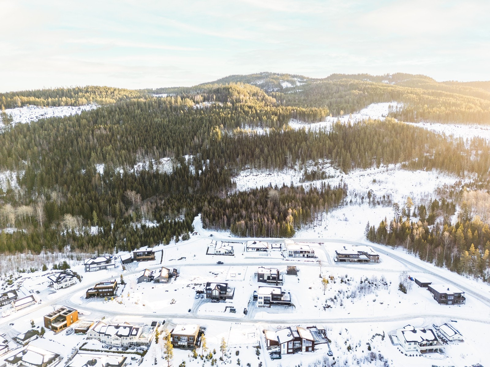 Kort avstand til Øståsen med flott turterreng Galleribilde