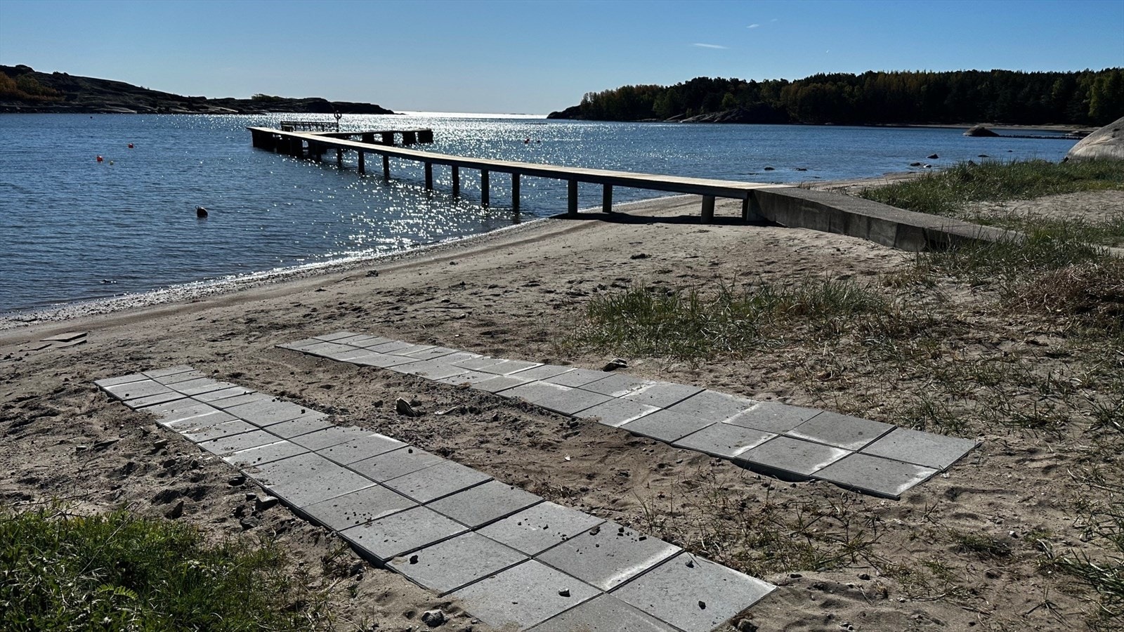 Nyetablert båtutslipp ved fellesbryggen. Enkelt og praktisk Galleribilde