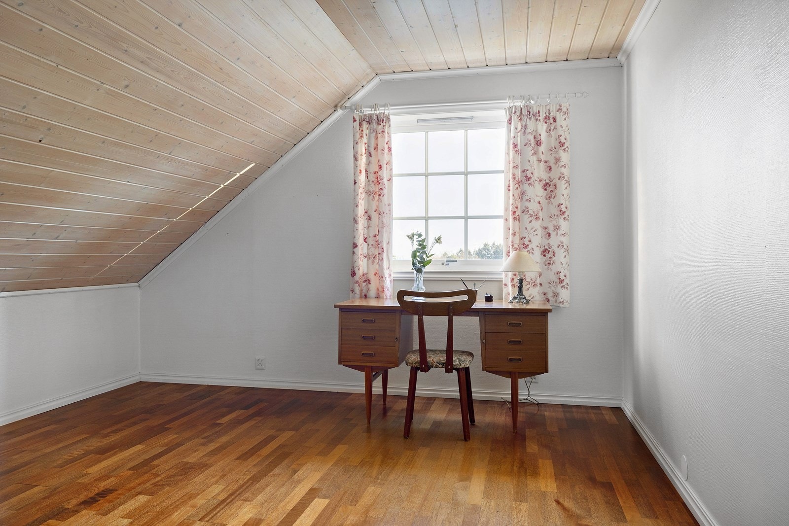 Soverom nr 4 Galleribilde