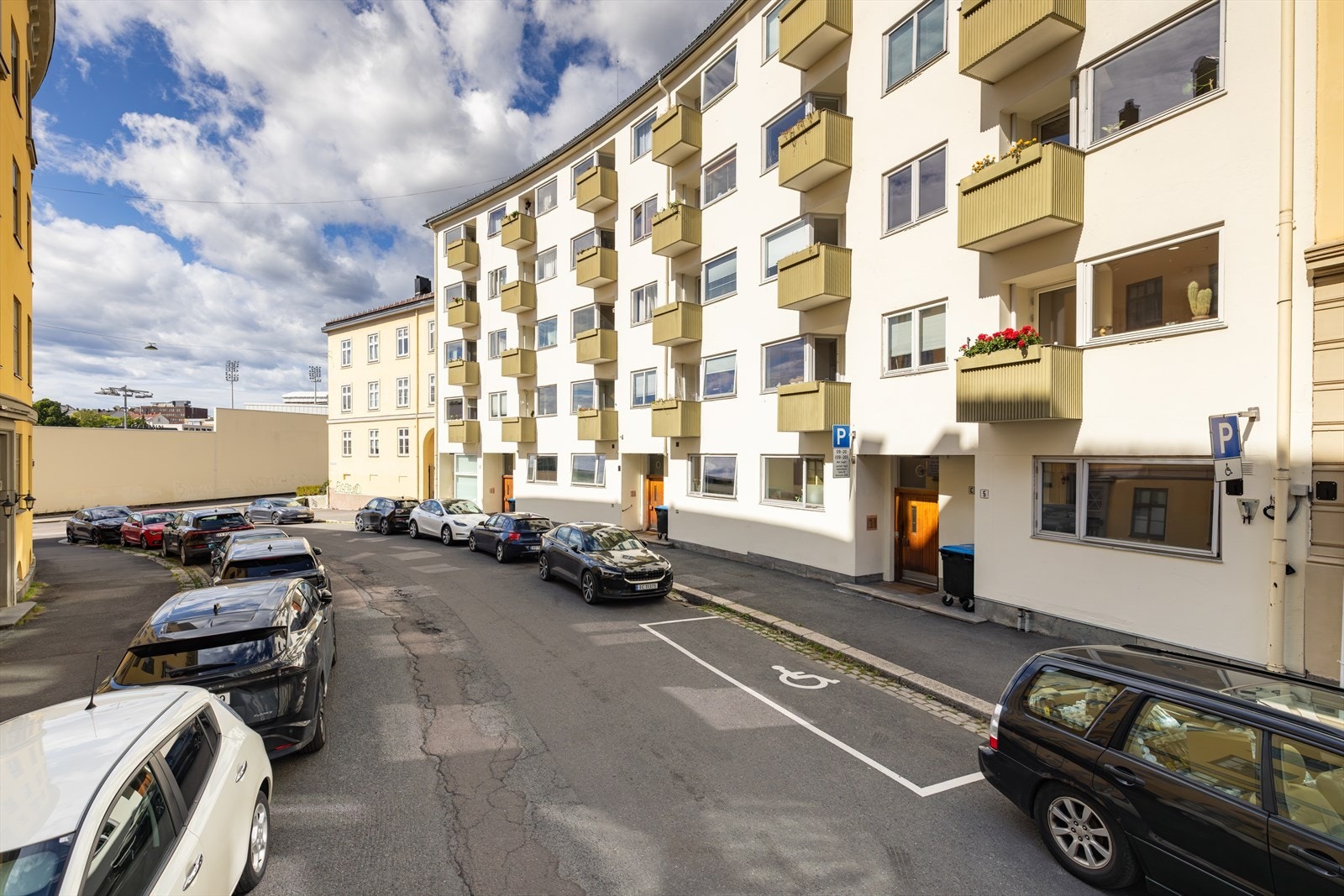 Fasade. Galleribilde